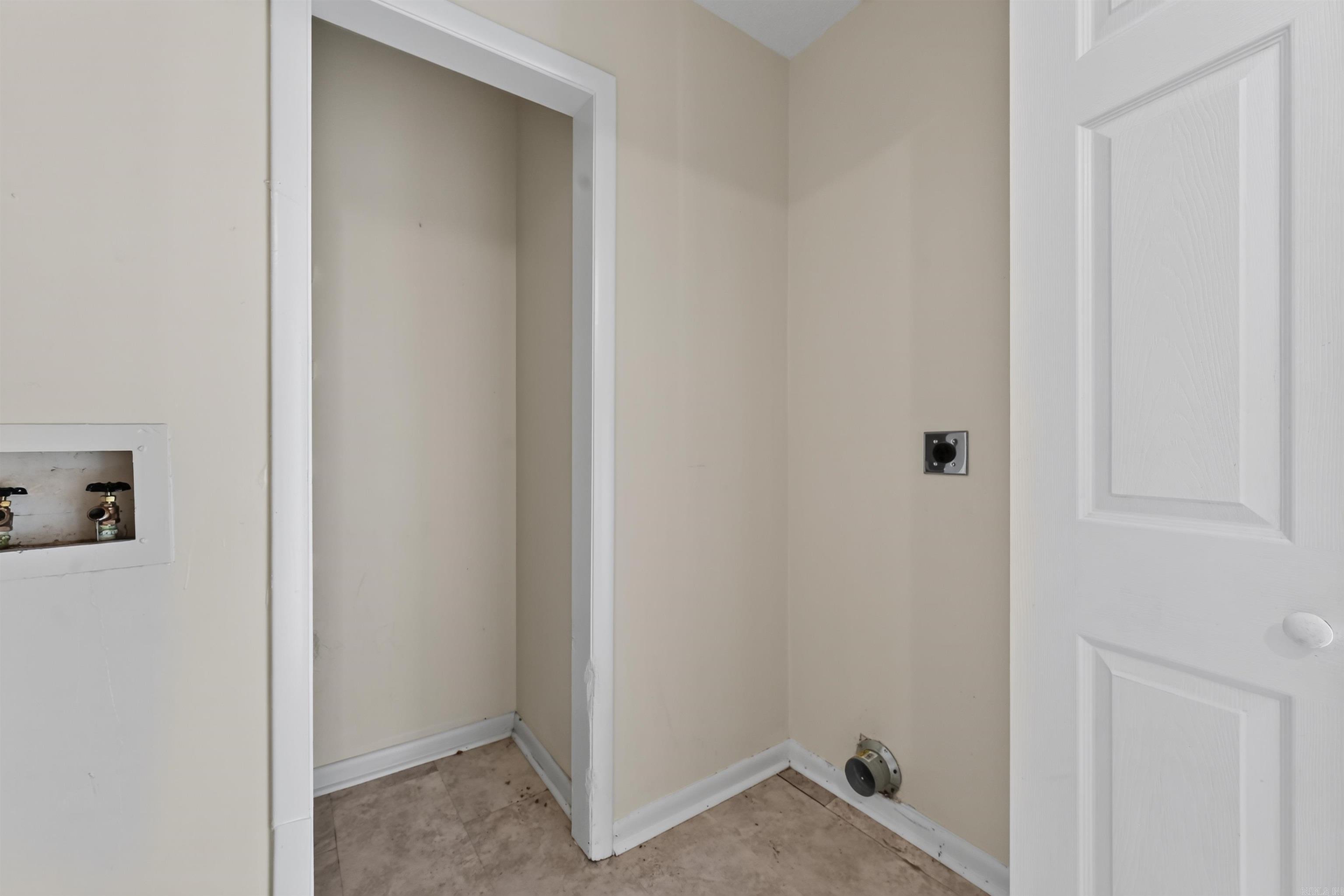 208 Hilda Street Property Photo 34