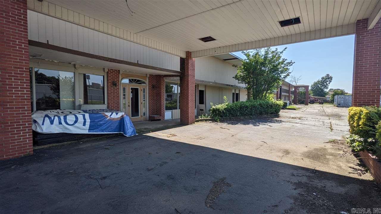 107 S Rand Property Photo 8