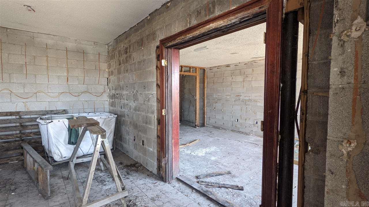 107 S Rand Property Photo 18