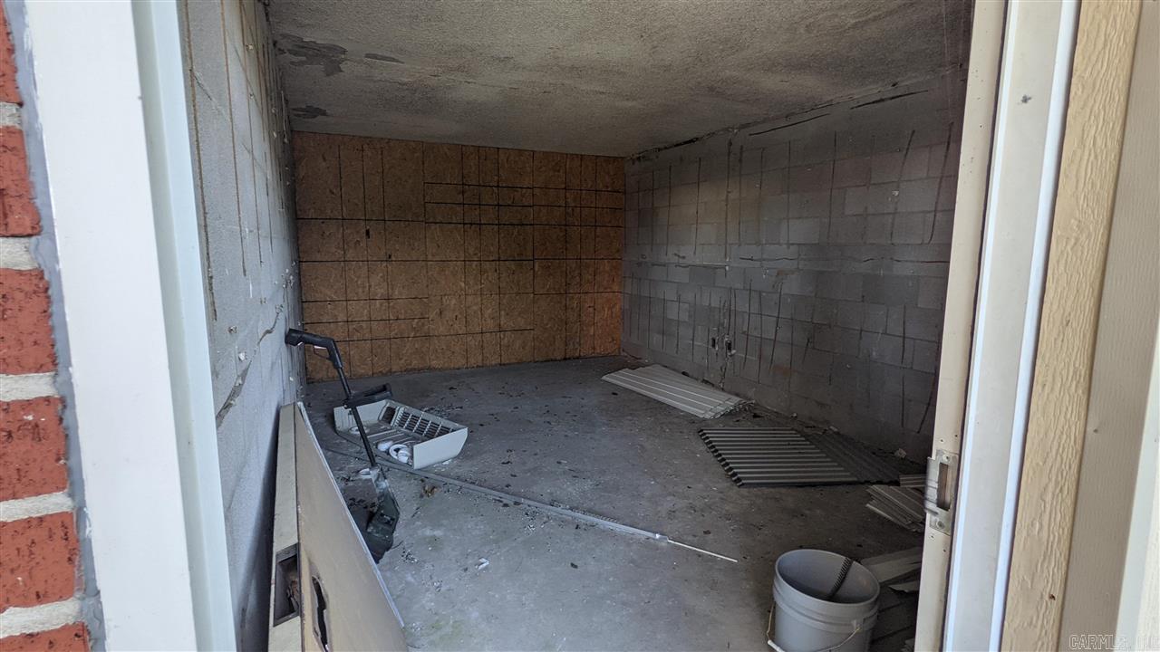107 S Rand Property Photo 19