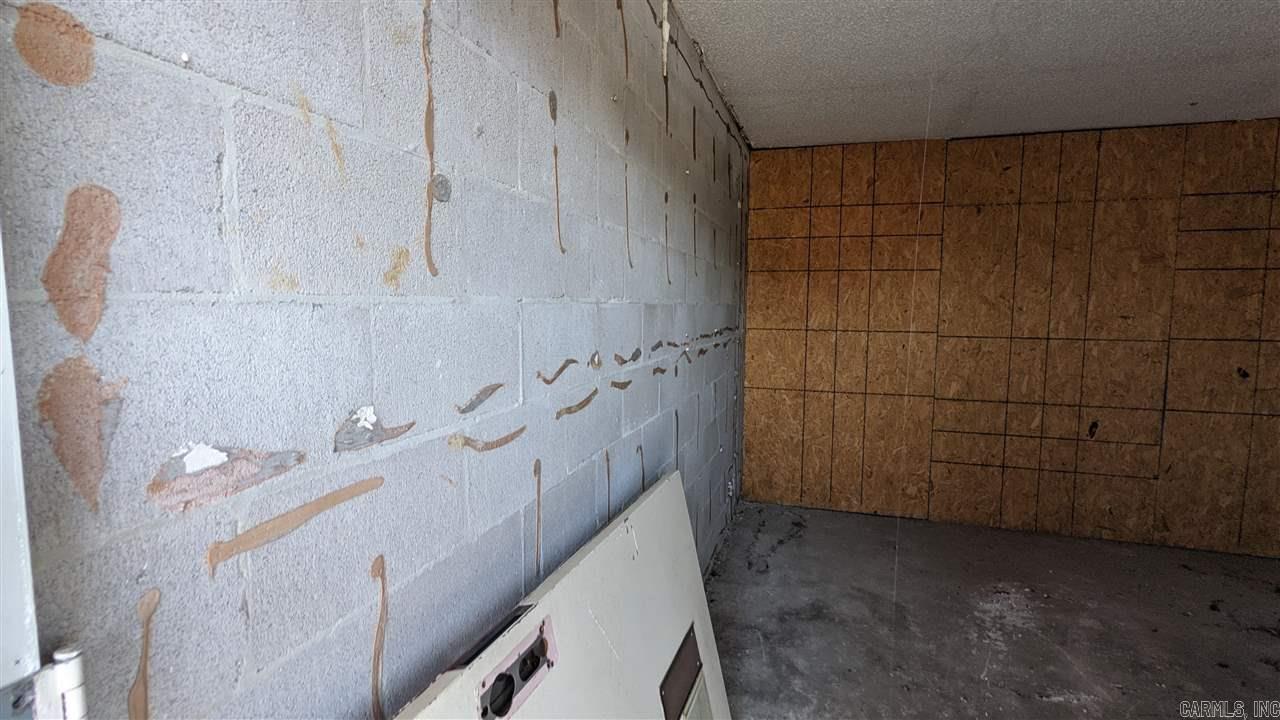 107 S Rand Property Photo 21