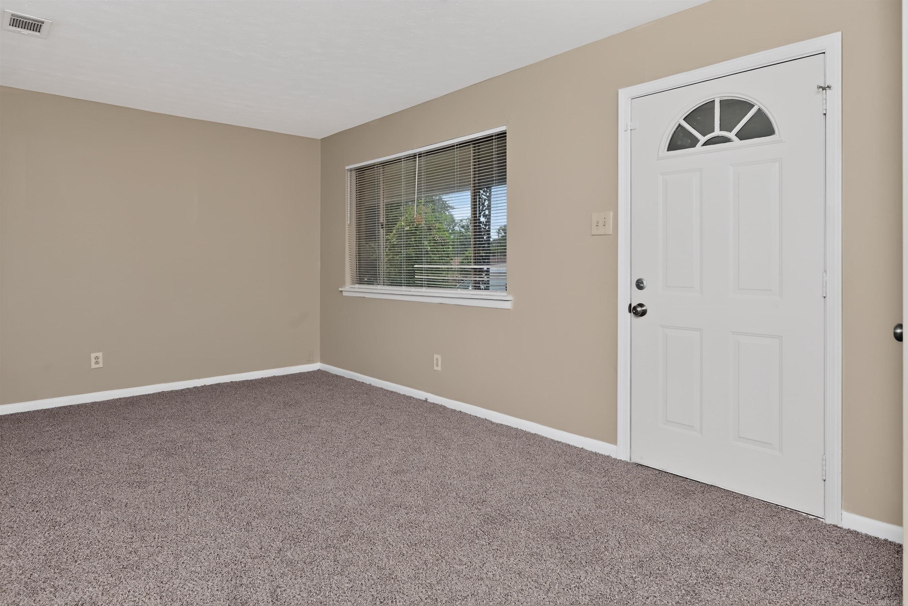 209 Stevenson Street Property Photo 6
