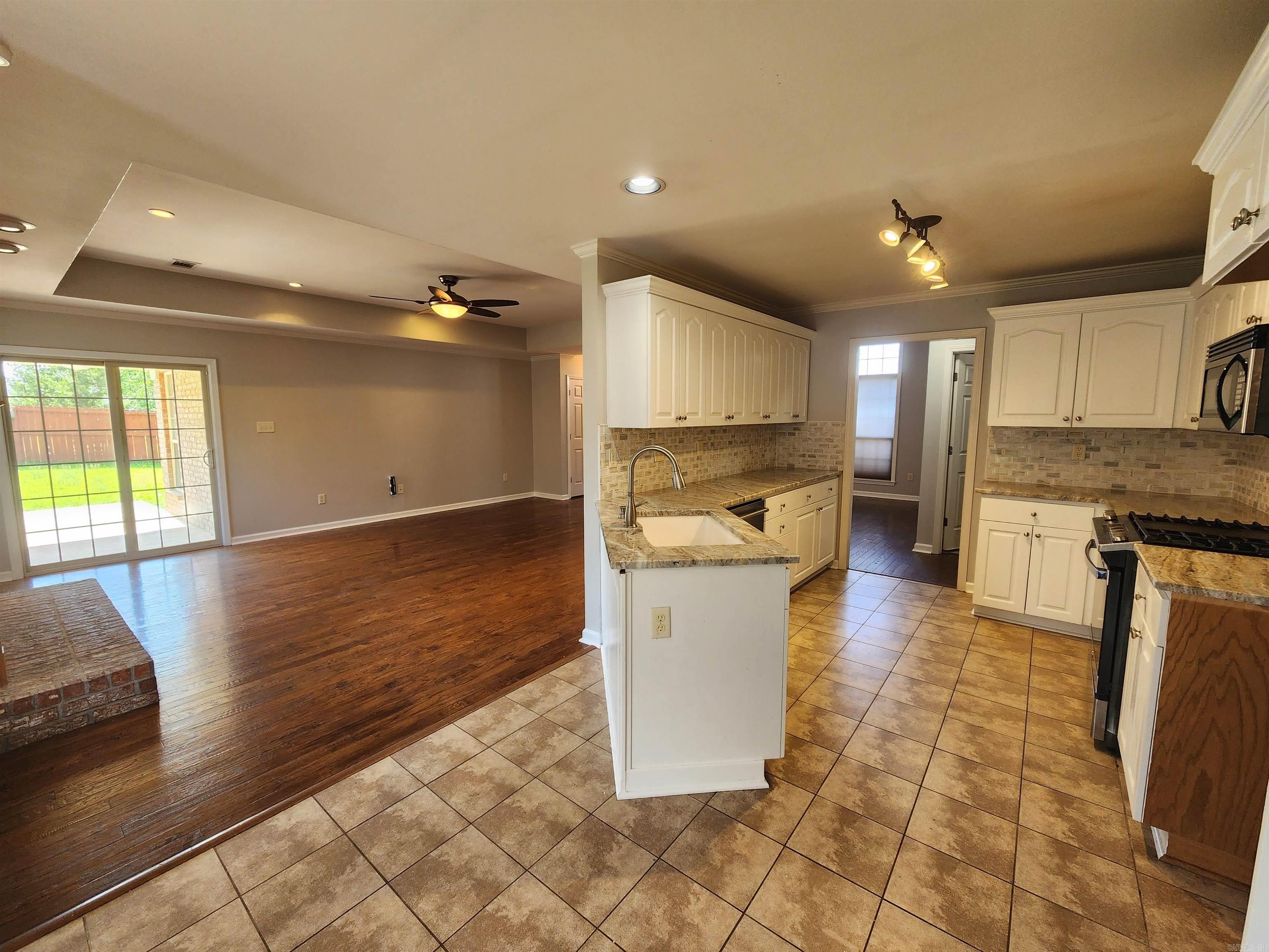 2501 Durango Drive Property Photo 6