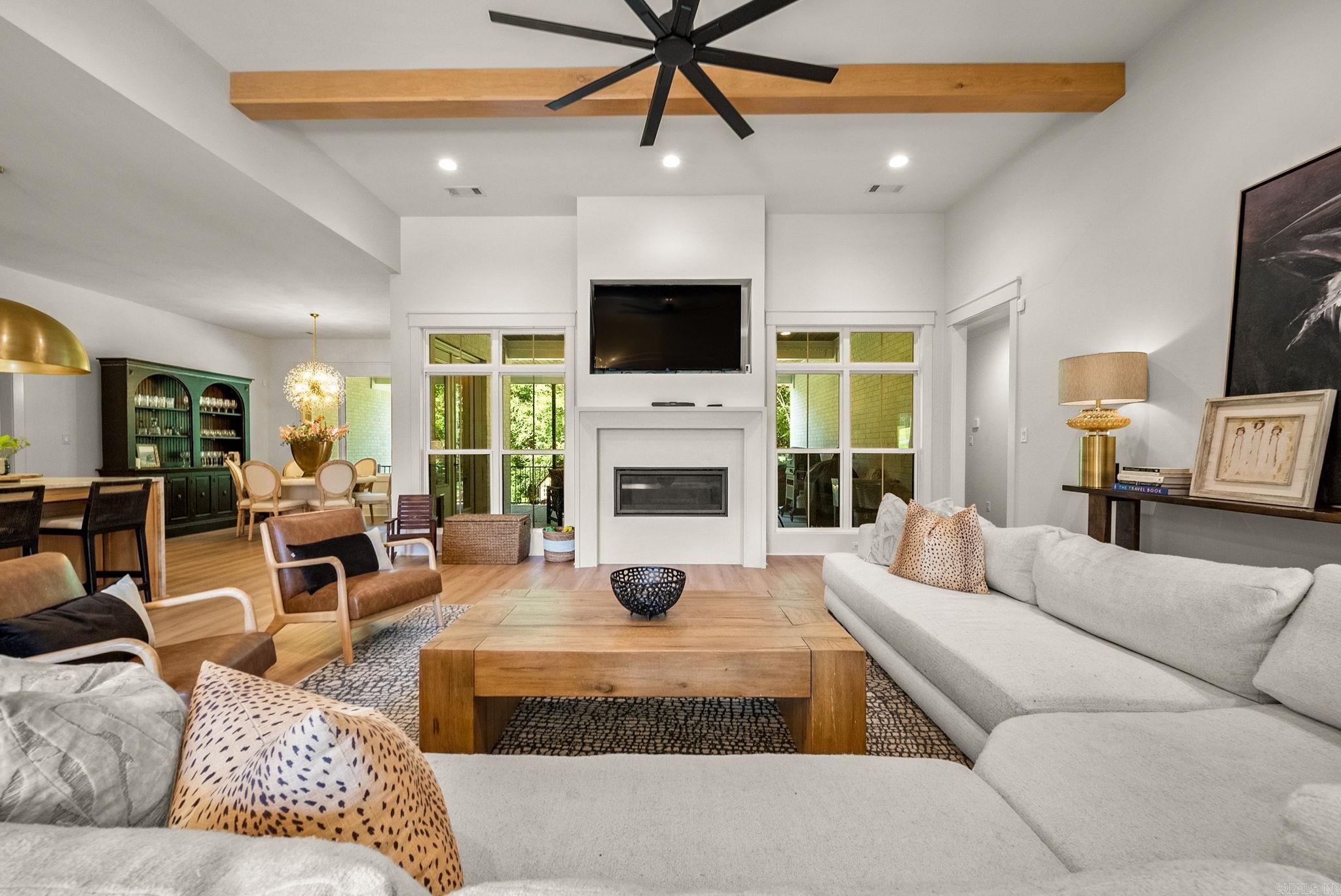 8 Rae Valley Drive Property Photo 11