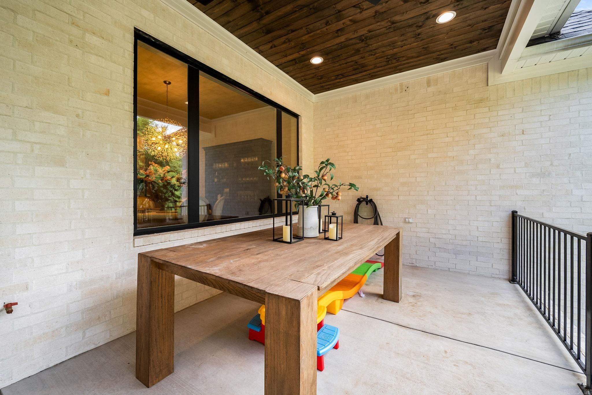 8 Rae Valley Drive Property Photo 48