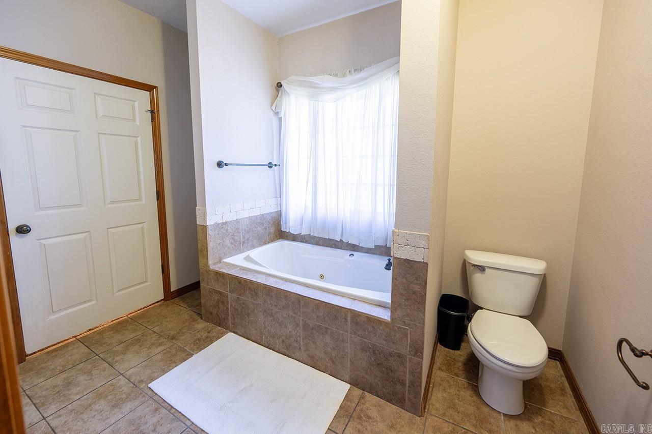 260 Hawthorne Property Photo 11