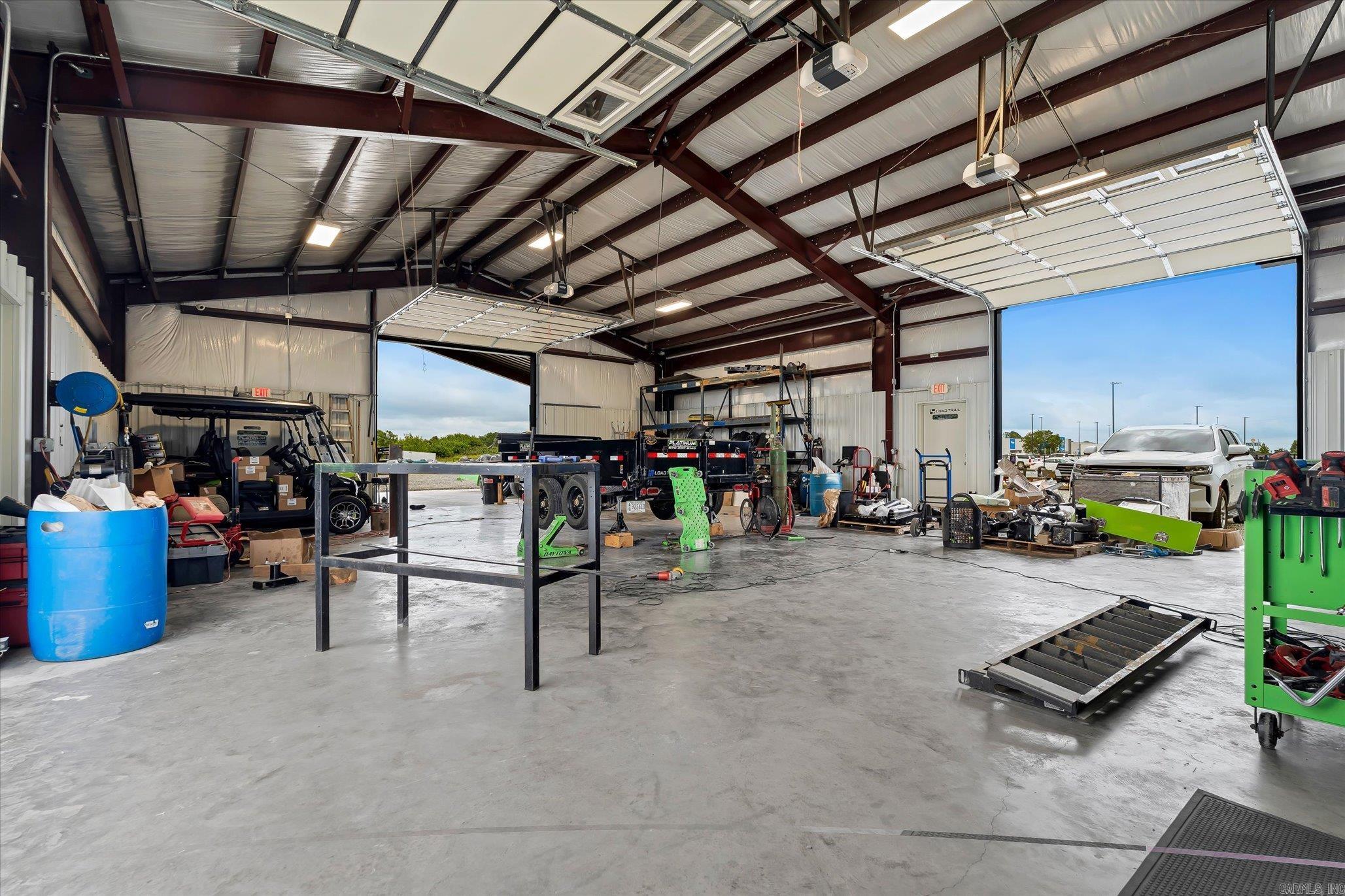 538 Industrial Drive Property Photo 34