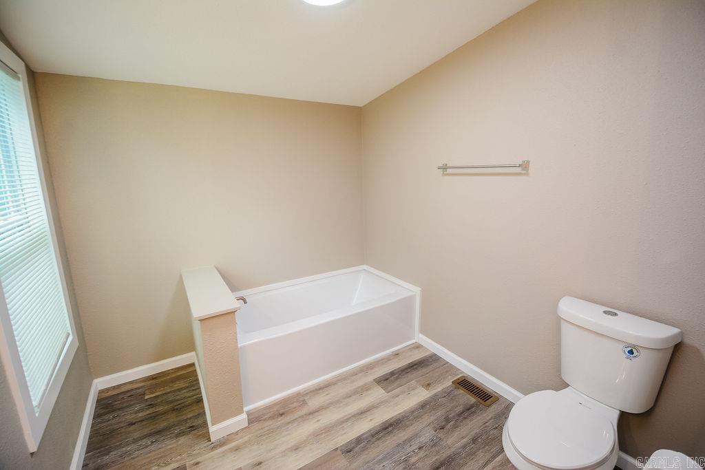 1036 Tippitt Road Property Photo 23