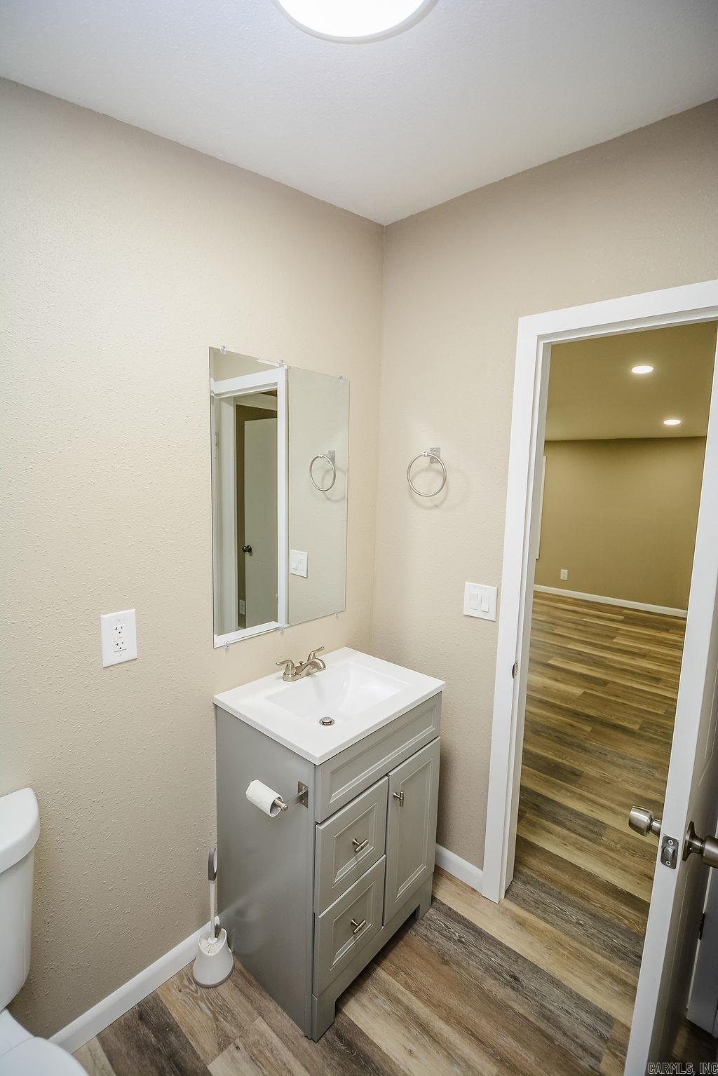1036 Tippitt Road Property Photo 28