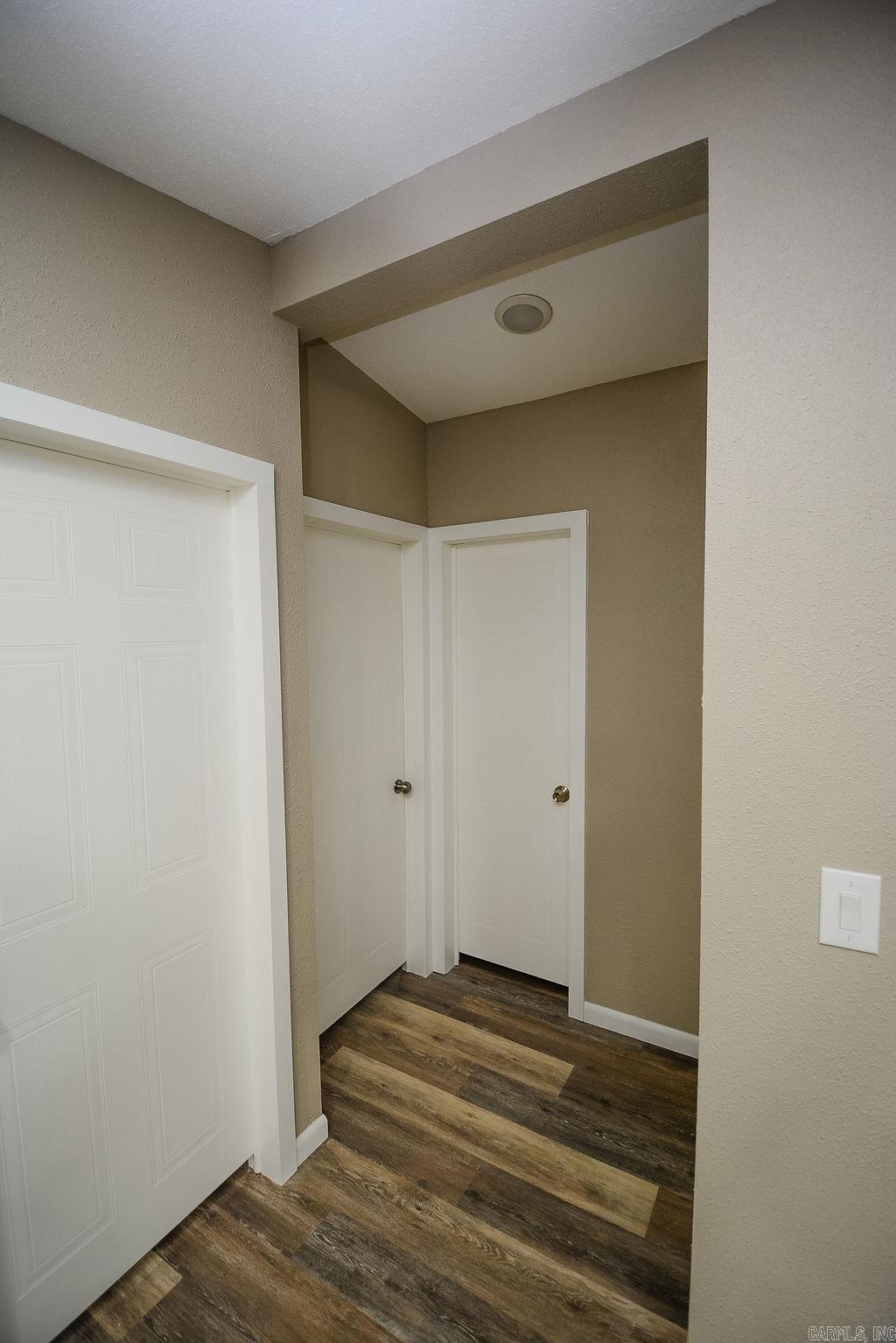 1036 Tippitt Road Property Photo 32