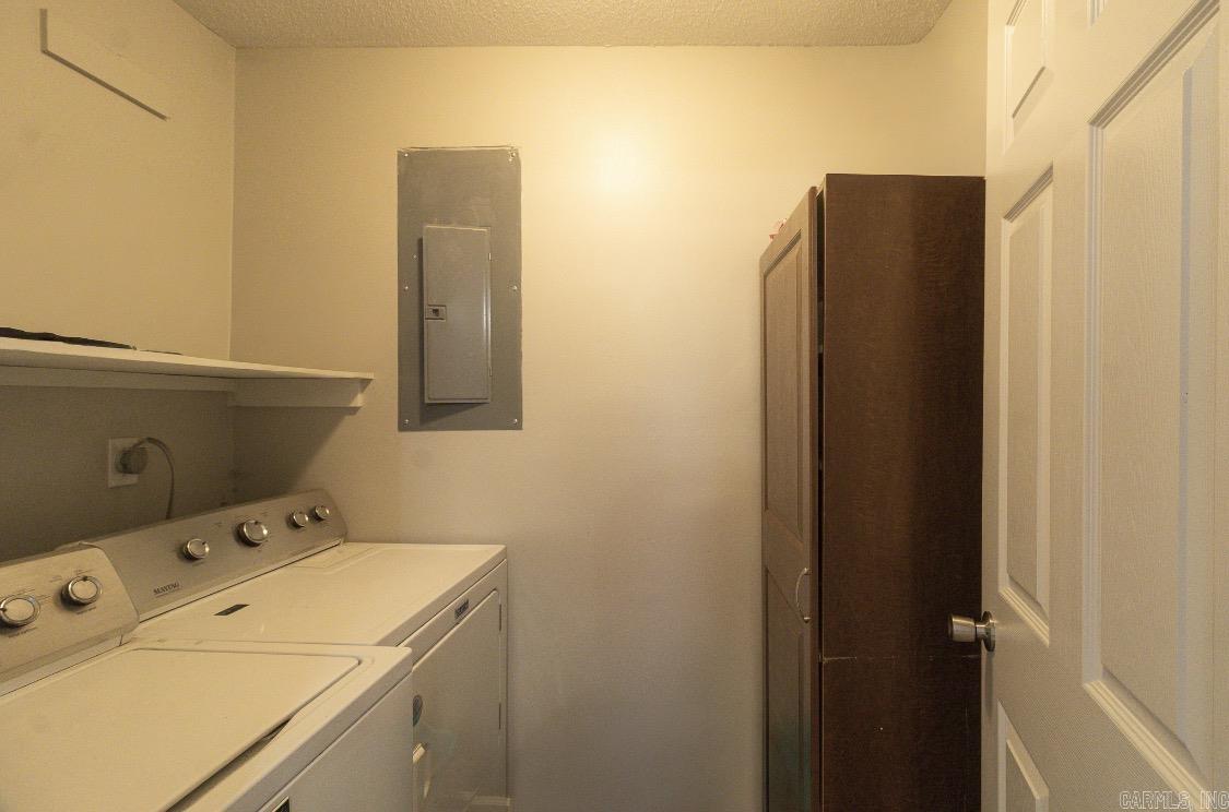 109 Terra Drive Property Photo 6