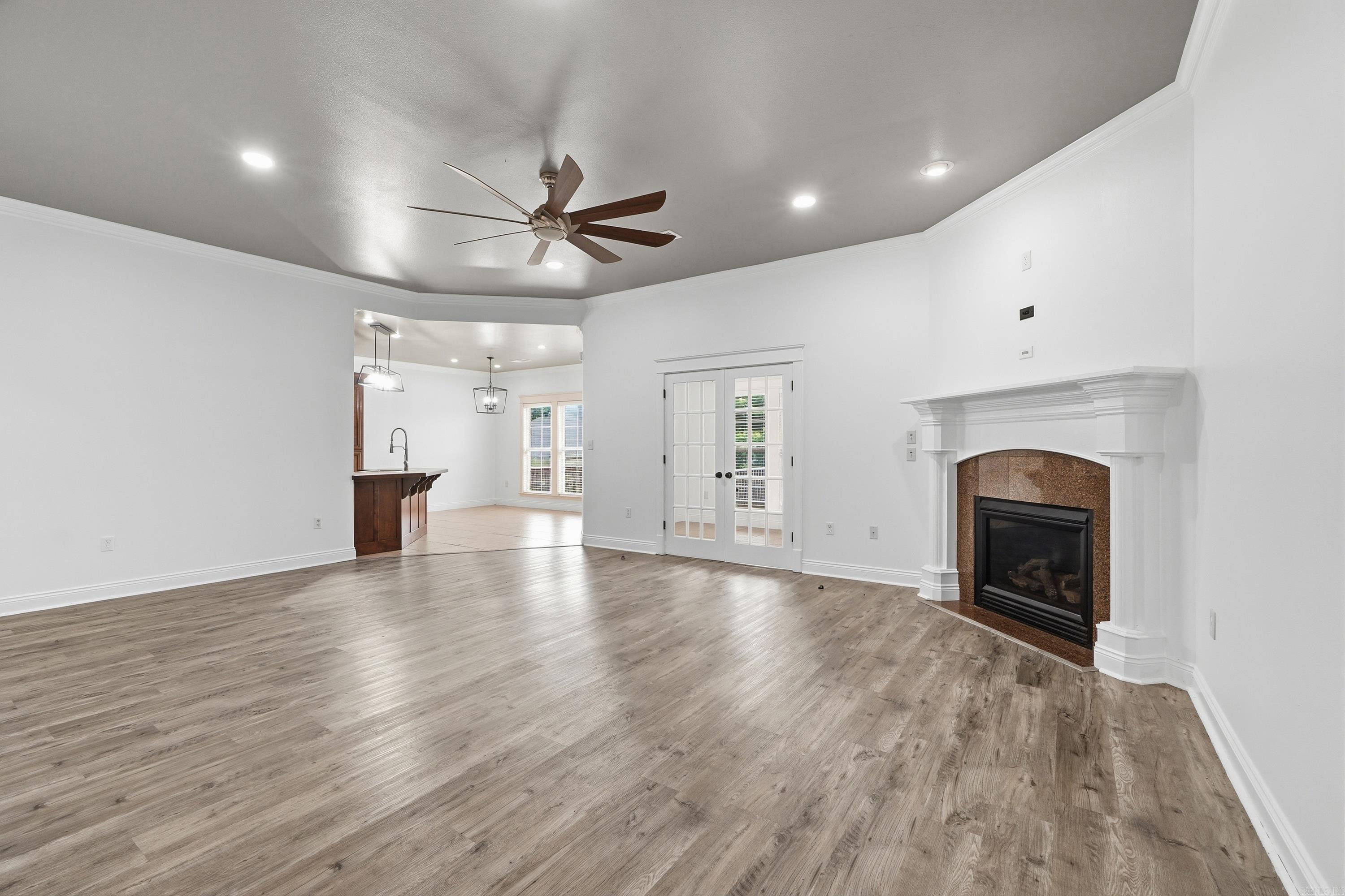 1250 Edge Valley Property Photo 6