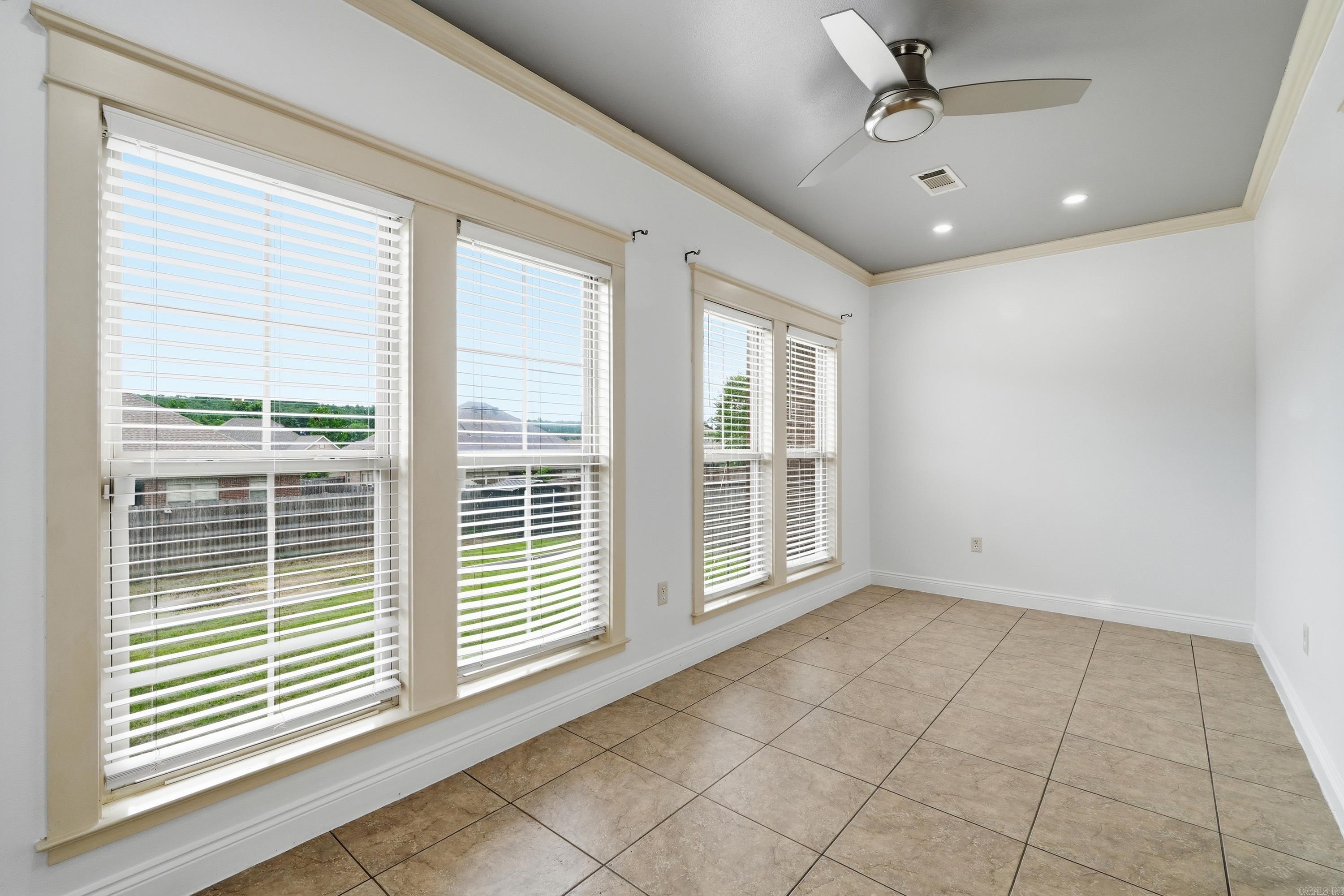 1250 Edge Valley Property Photo 8
