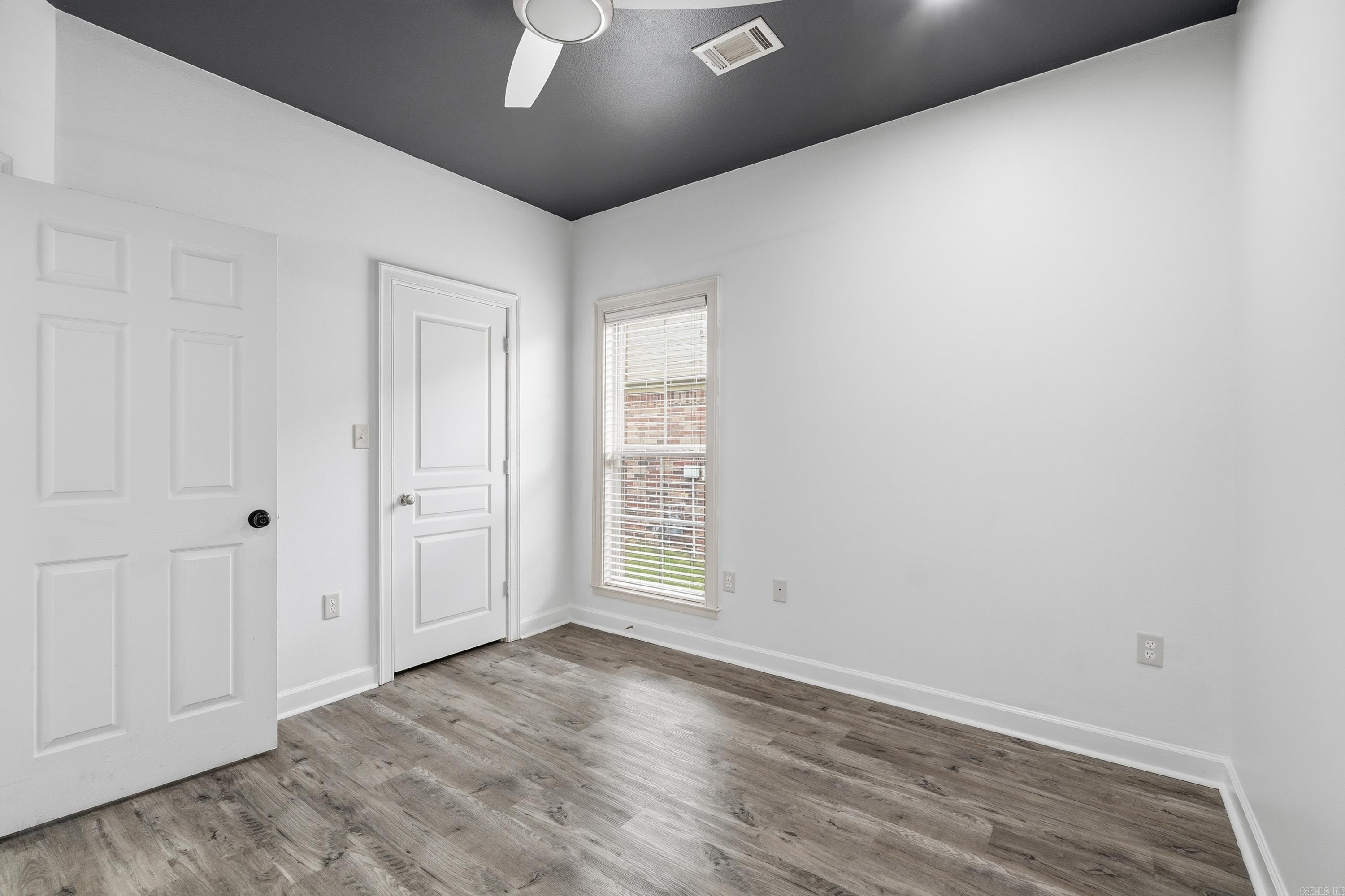 1250 Edge Valley Property Photo 15