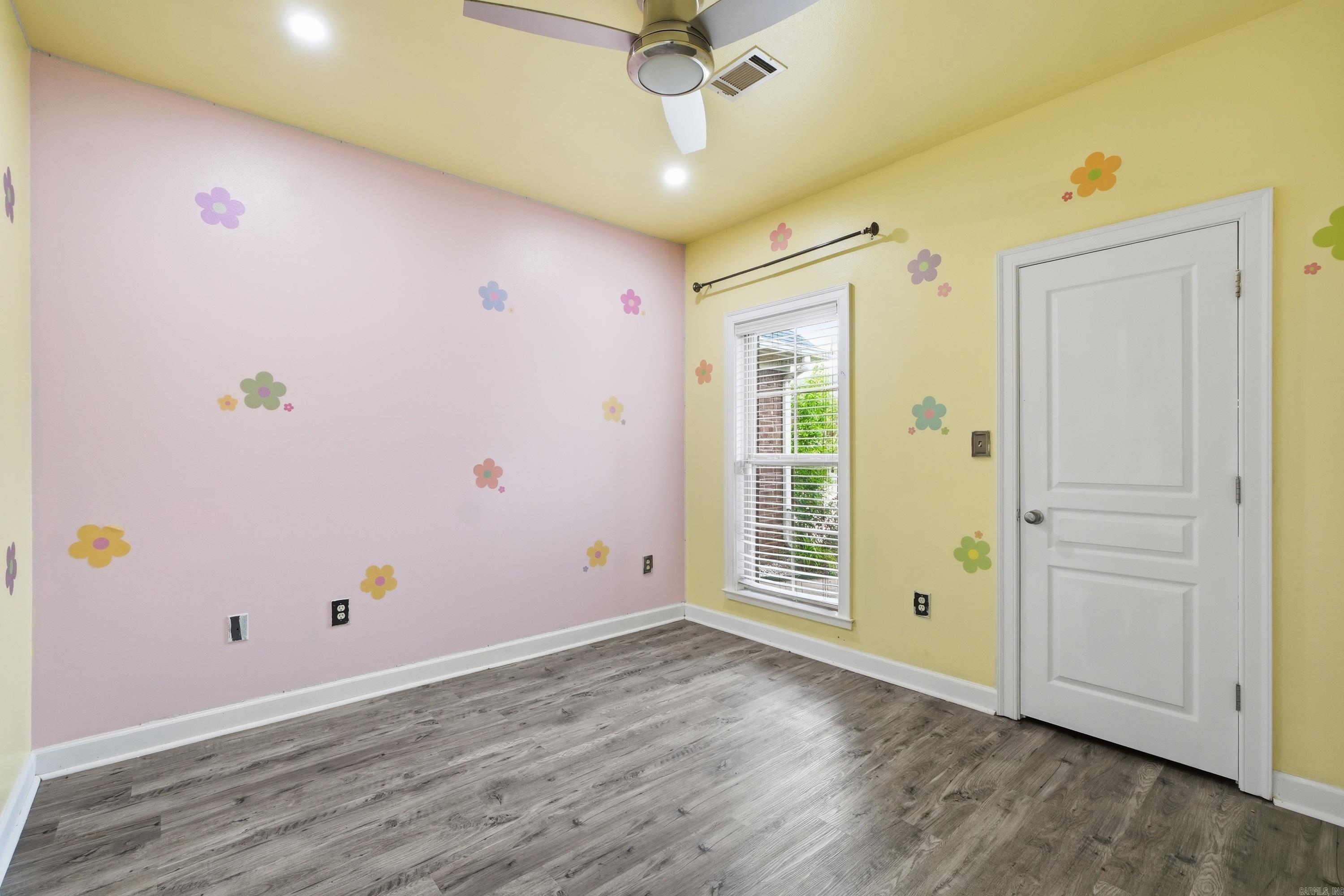 1250 Edge Valley Property Photo 18