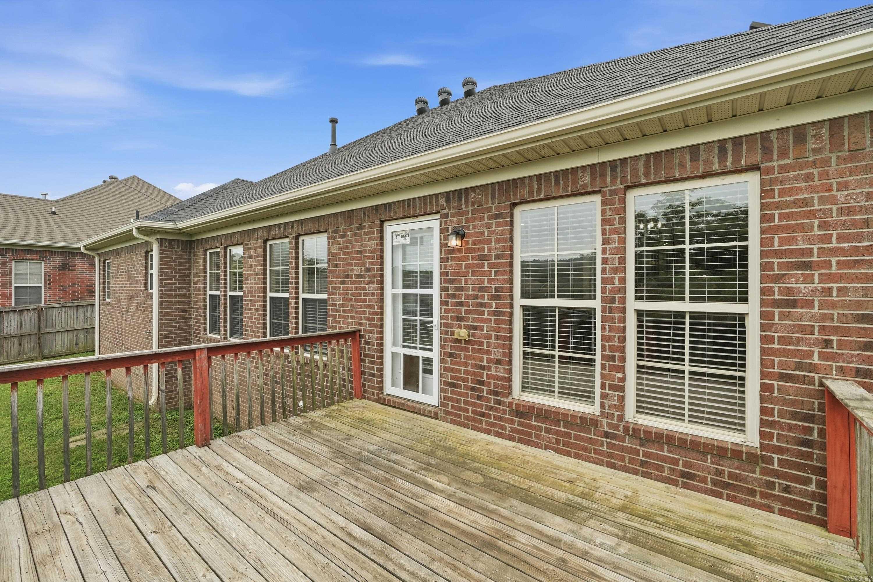 1250 Edge Valley Property Photo 27
