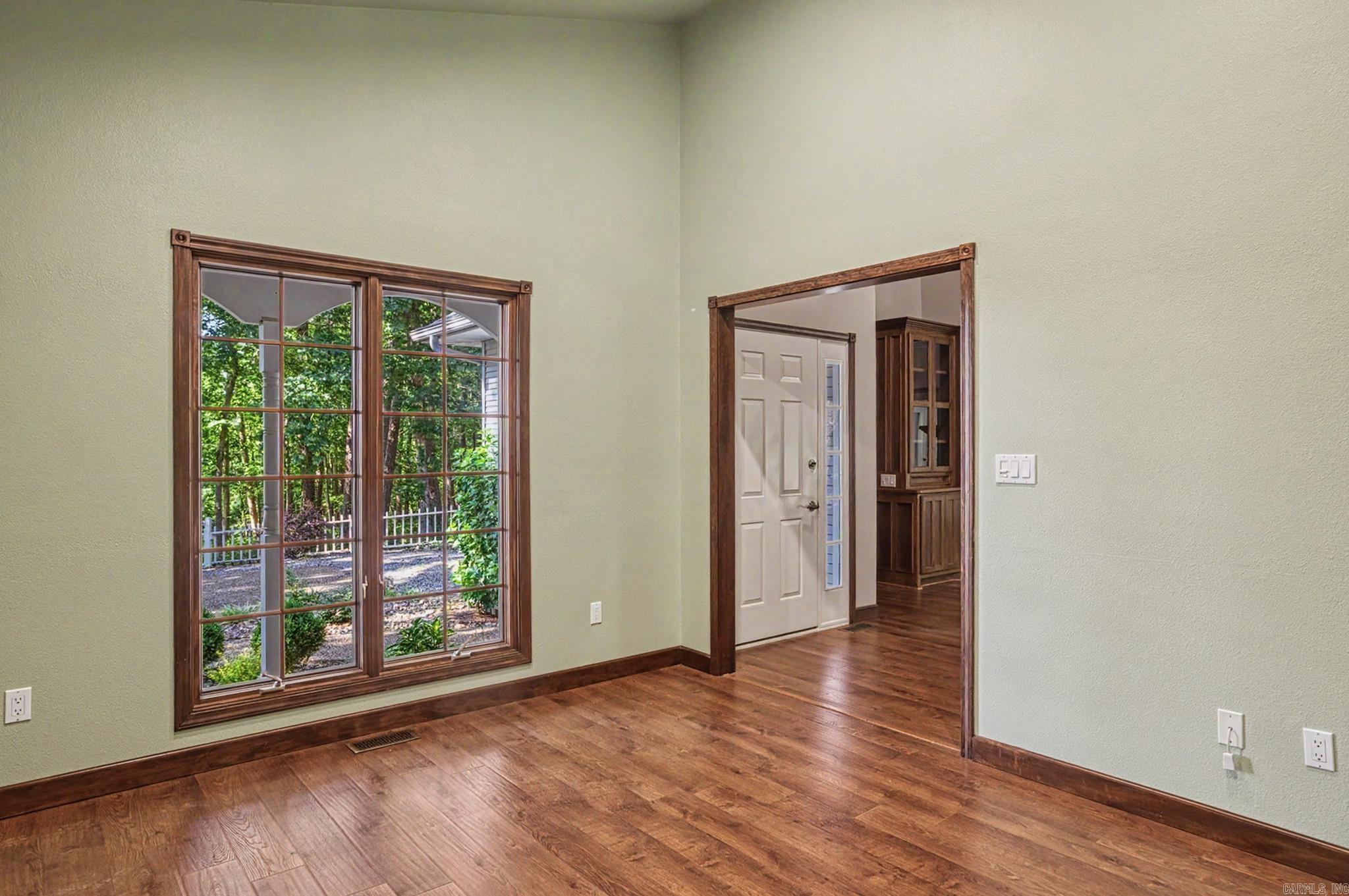2 Guindola Circle Property Photo 7