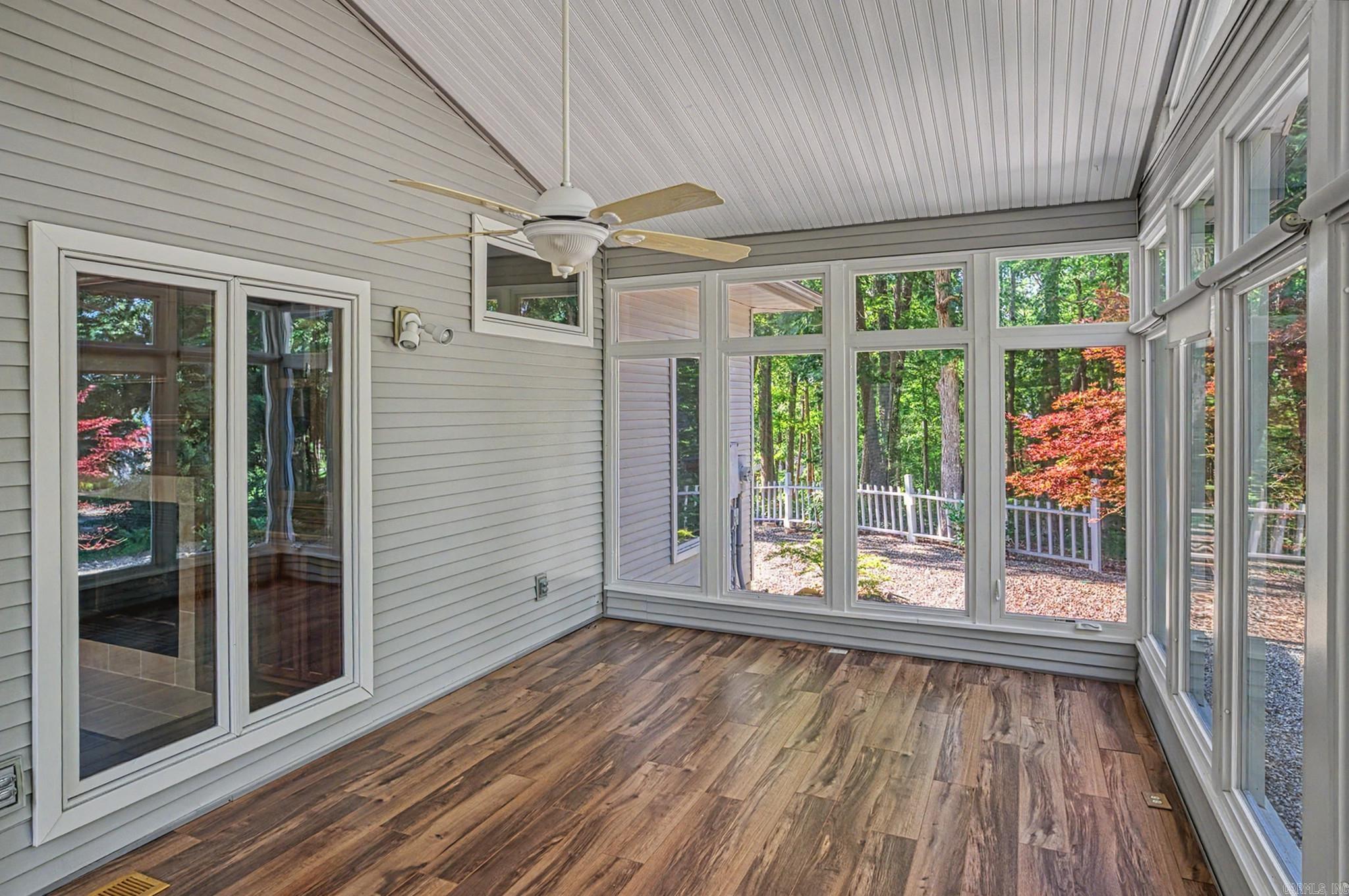 2 Guindola Circle Property Photo 25