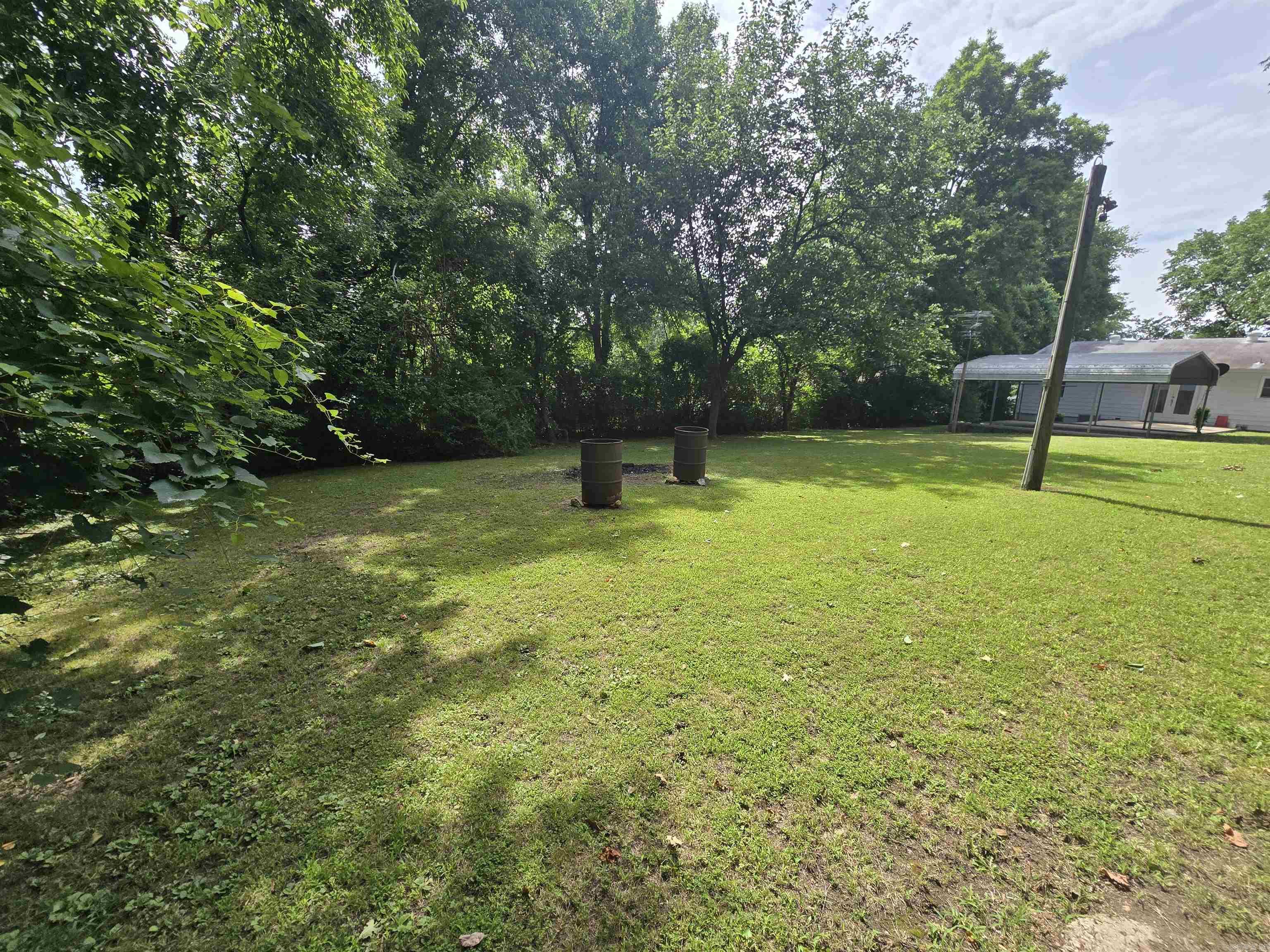 605 E 4th Street Property Photo 22