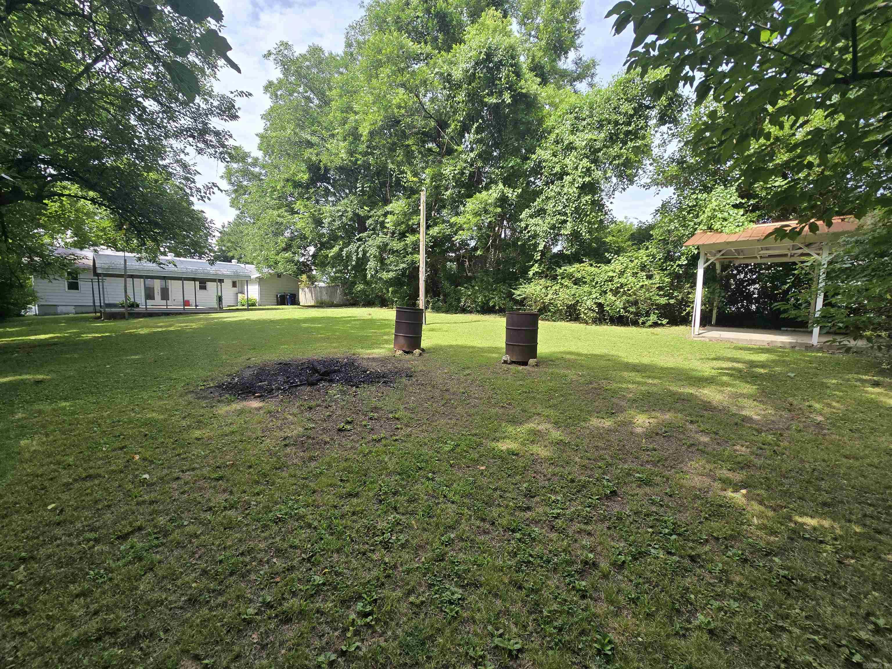 605 E 4th Street Property Photo 23