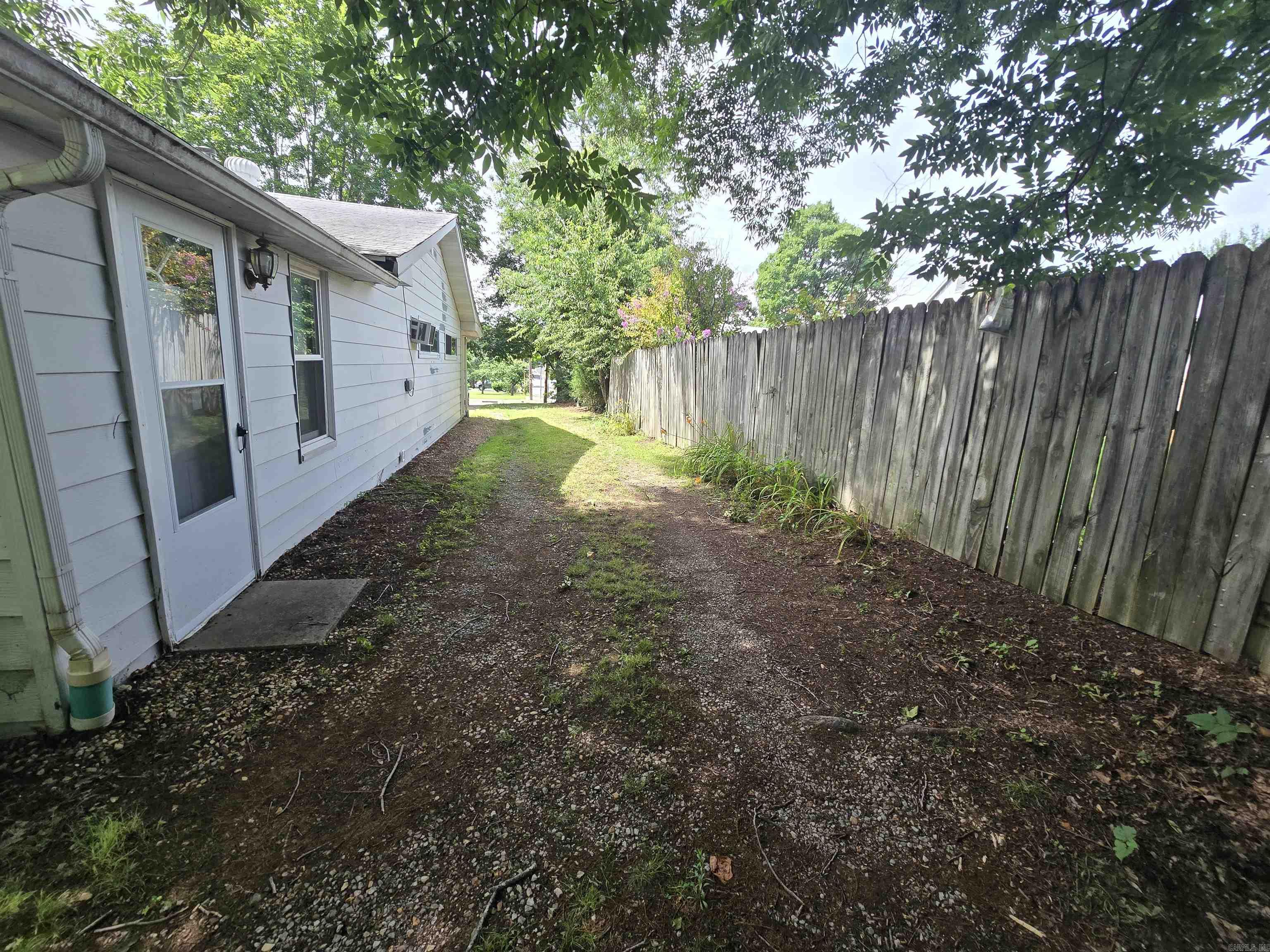 605 E 4th Street Property Photo 26
