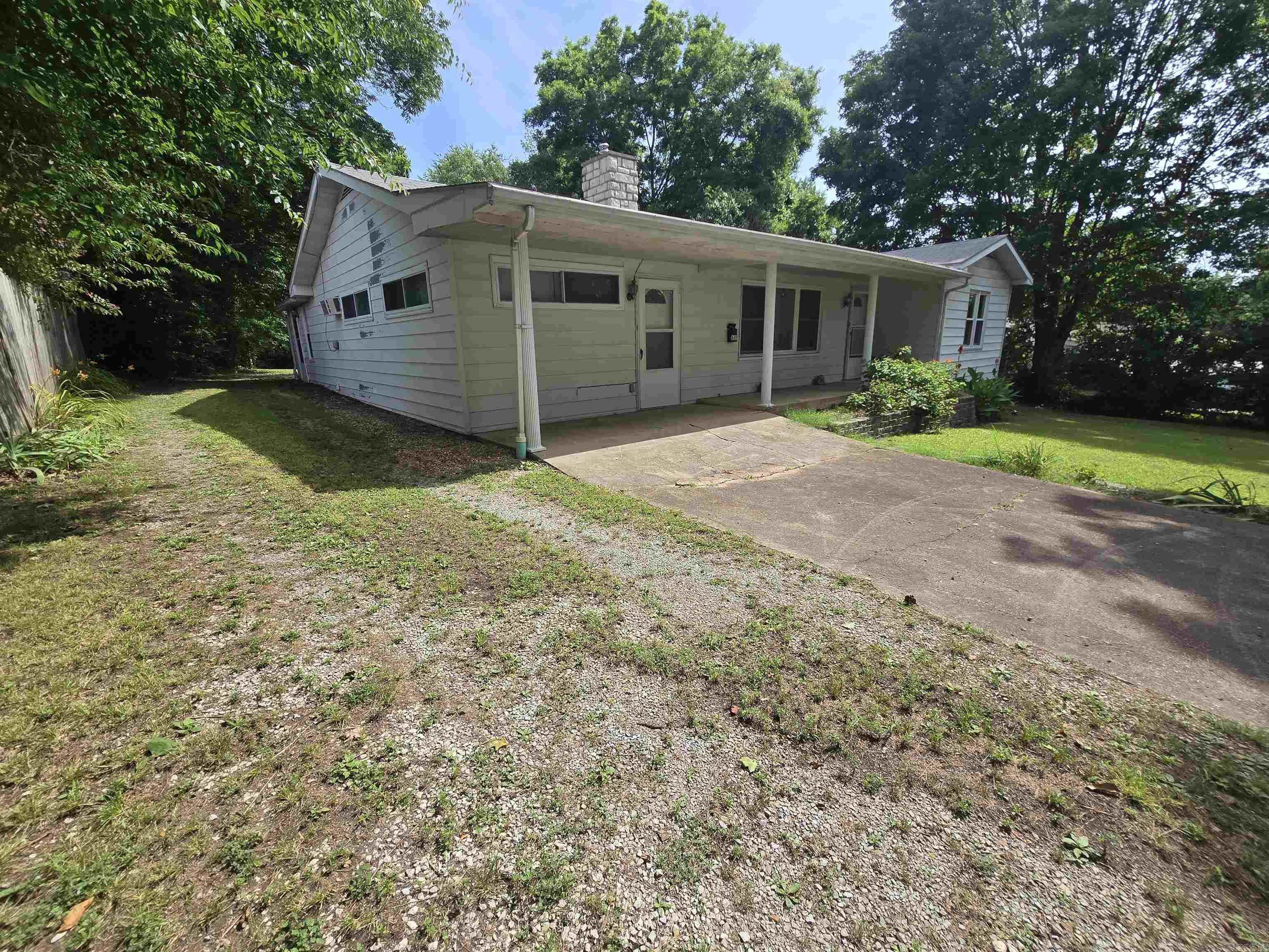 605 E 4th Street Property Photo 34