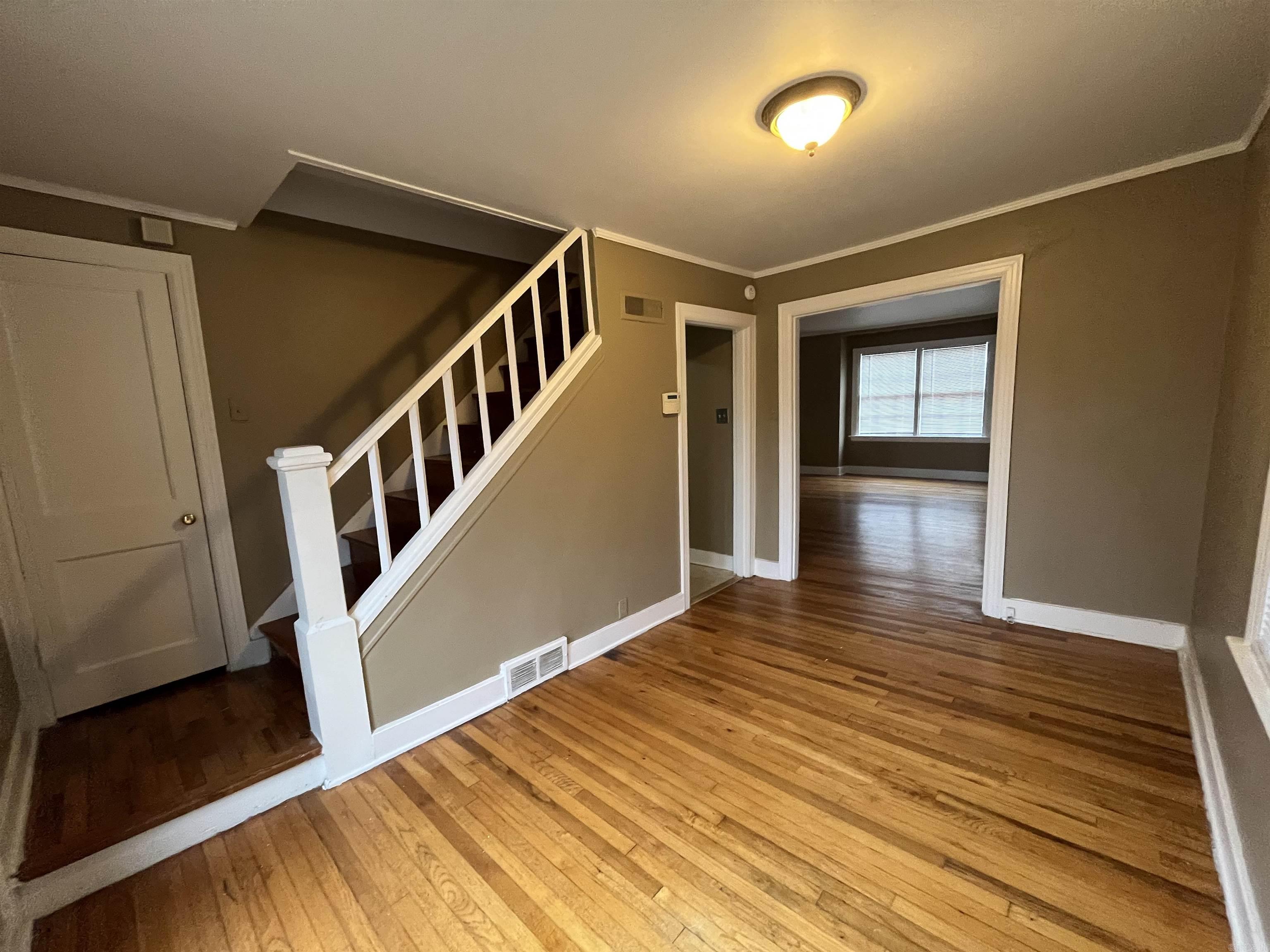813 Beechwood #4 Property Photo 6