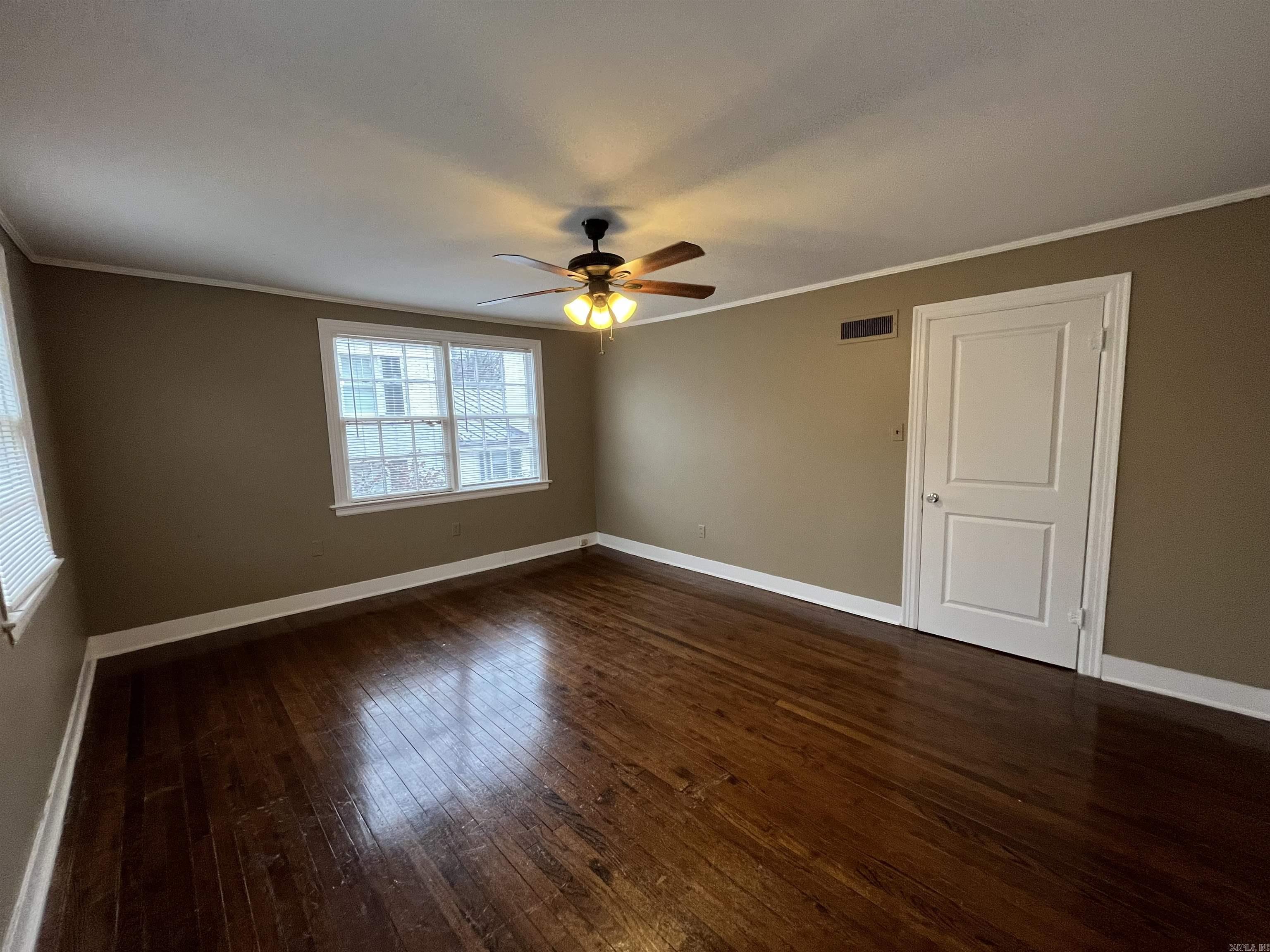 813 Beechwood #4 Property Photo 20