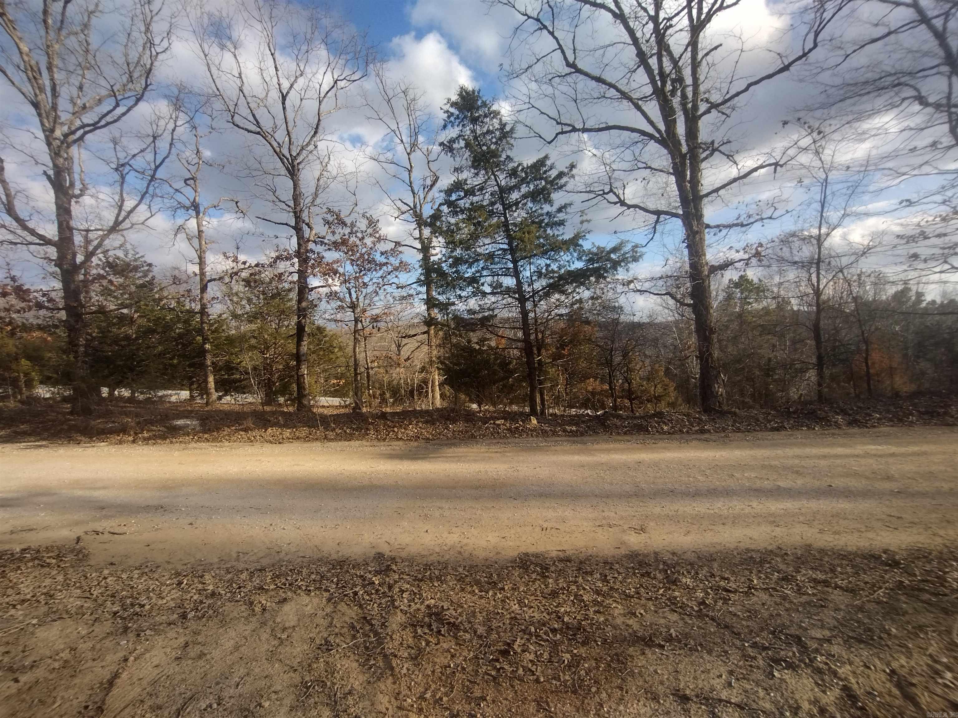 140 Brushy Creek Rd Property Photo 1