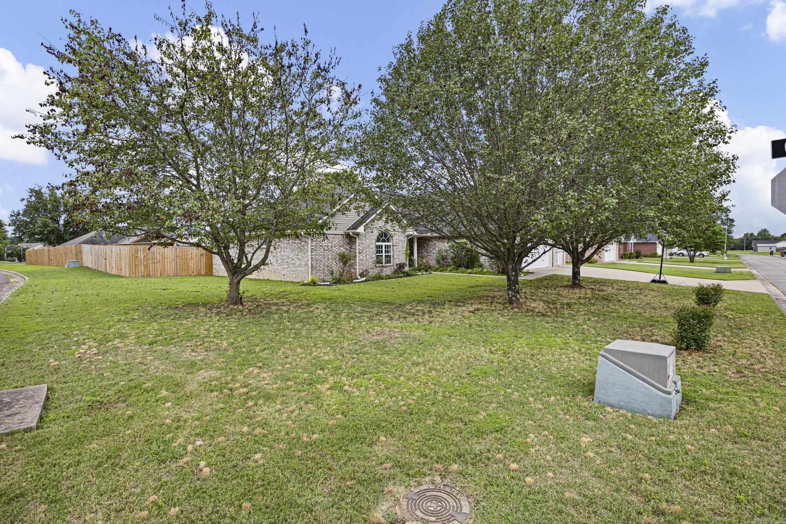 101 Cheyenne Lane Property Photo 4
