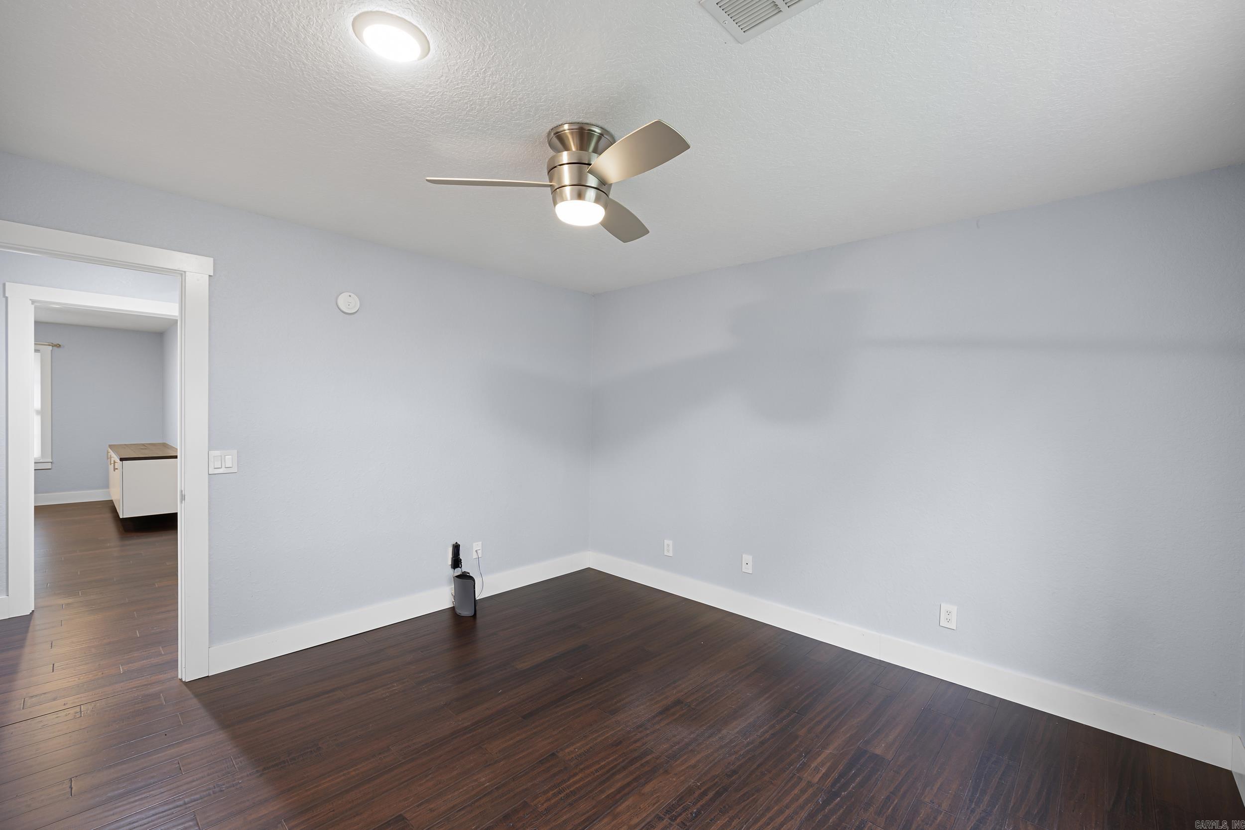 101 Cheyenne Lane Property Photo 33