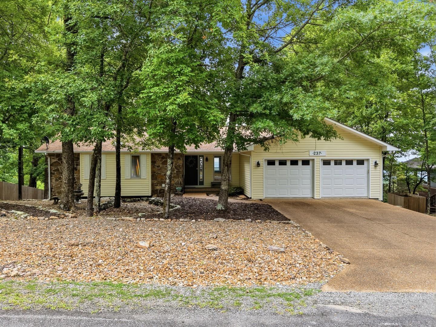 237 Pine Hill Road Property Photo 1