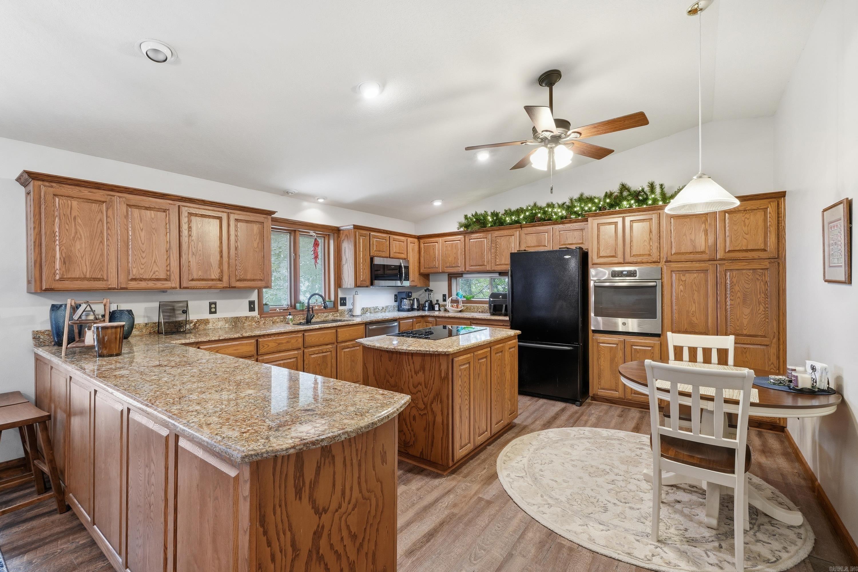 237 Pine Hill Road Property Photo 12