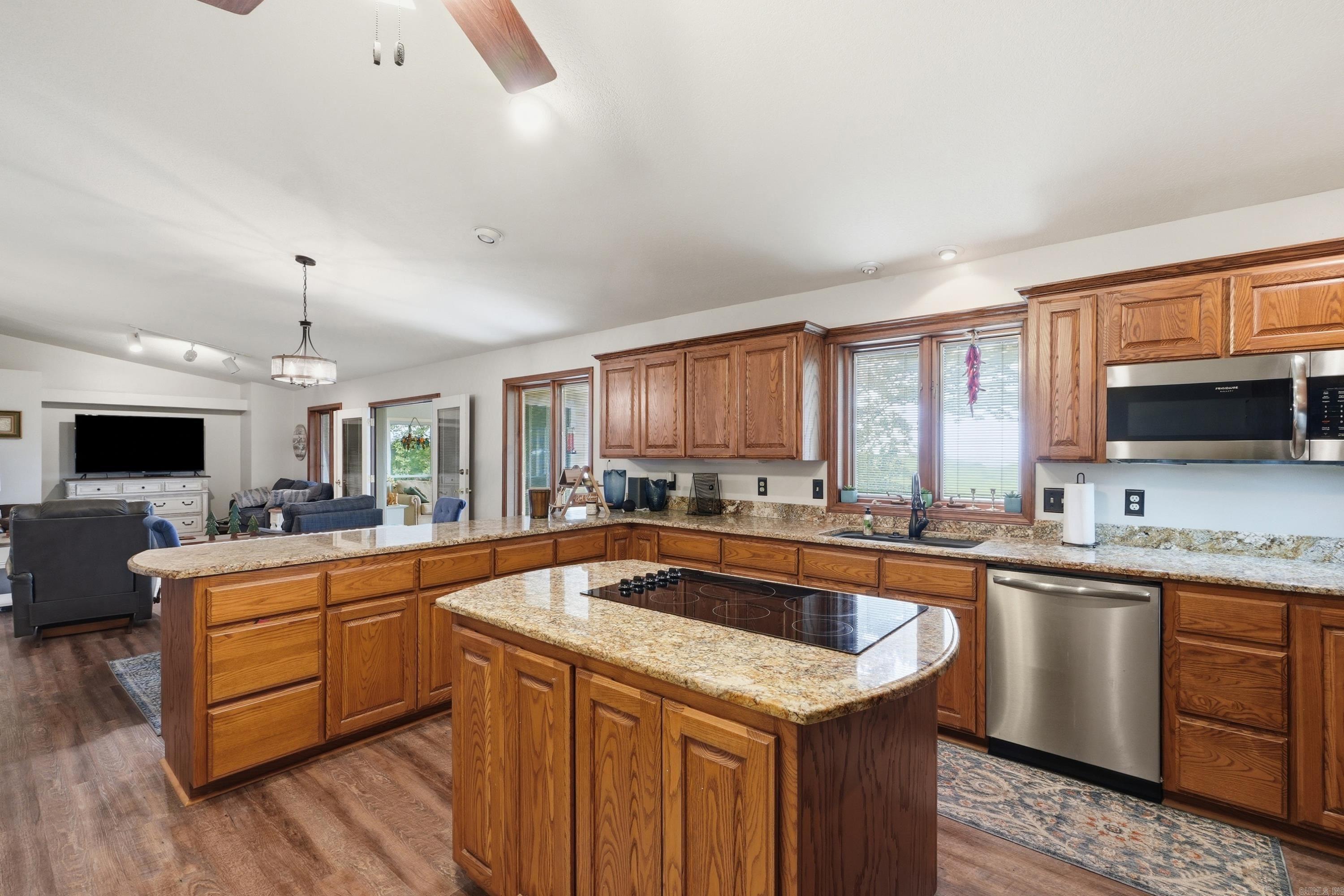 237 Pine Hill Road Property Photo 13
