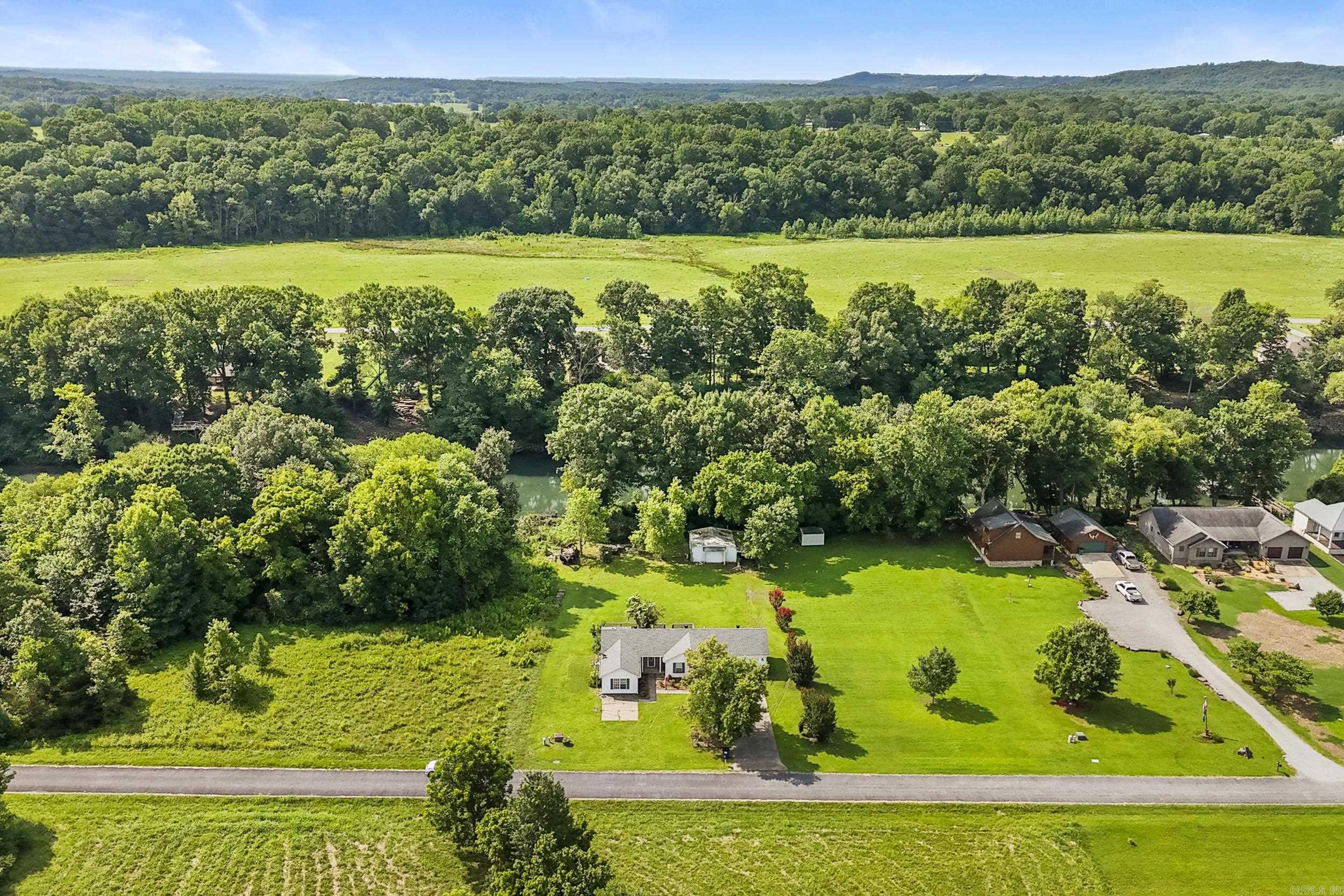 190 Raintree Valley Road Property Photo 6