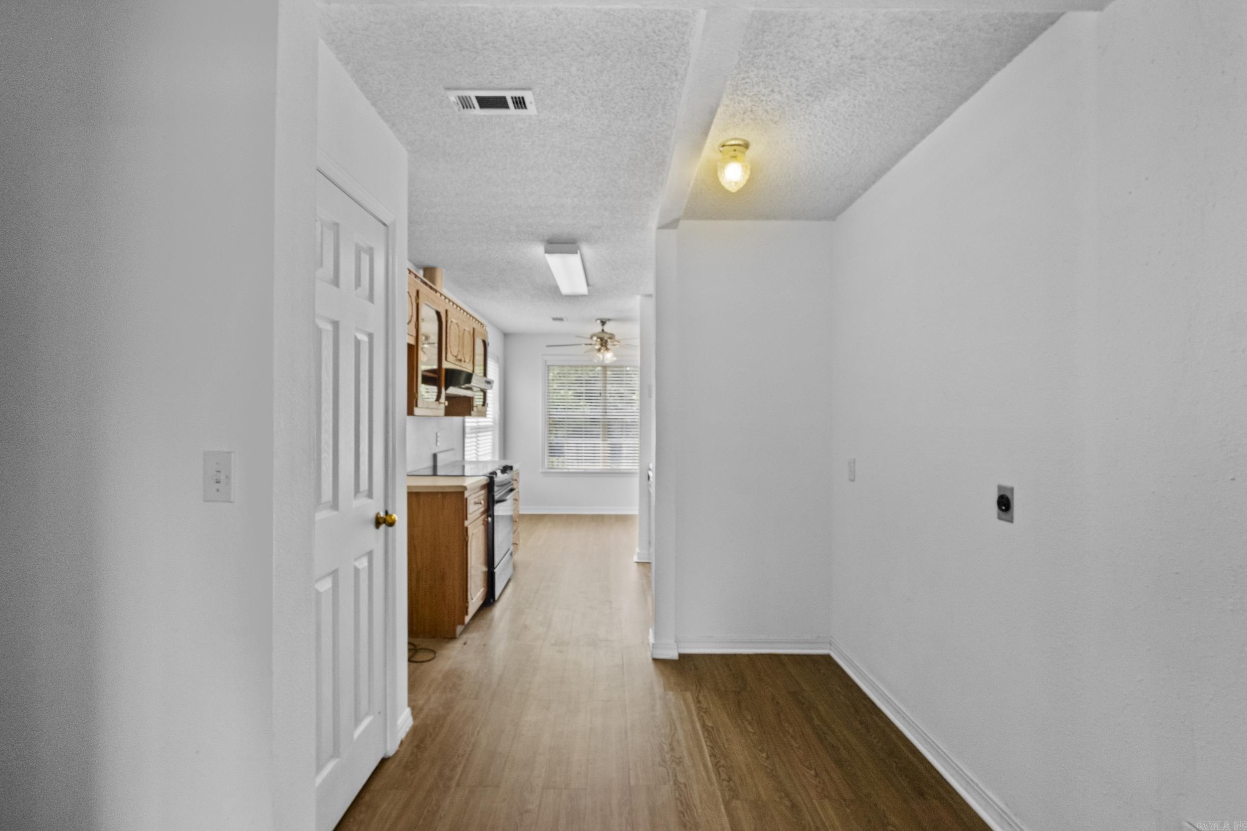 190 Raintree Valley Road Property Photo 17