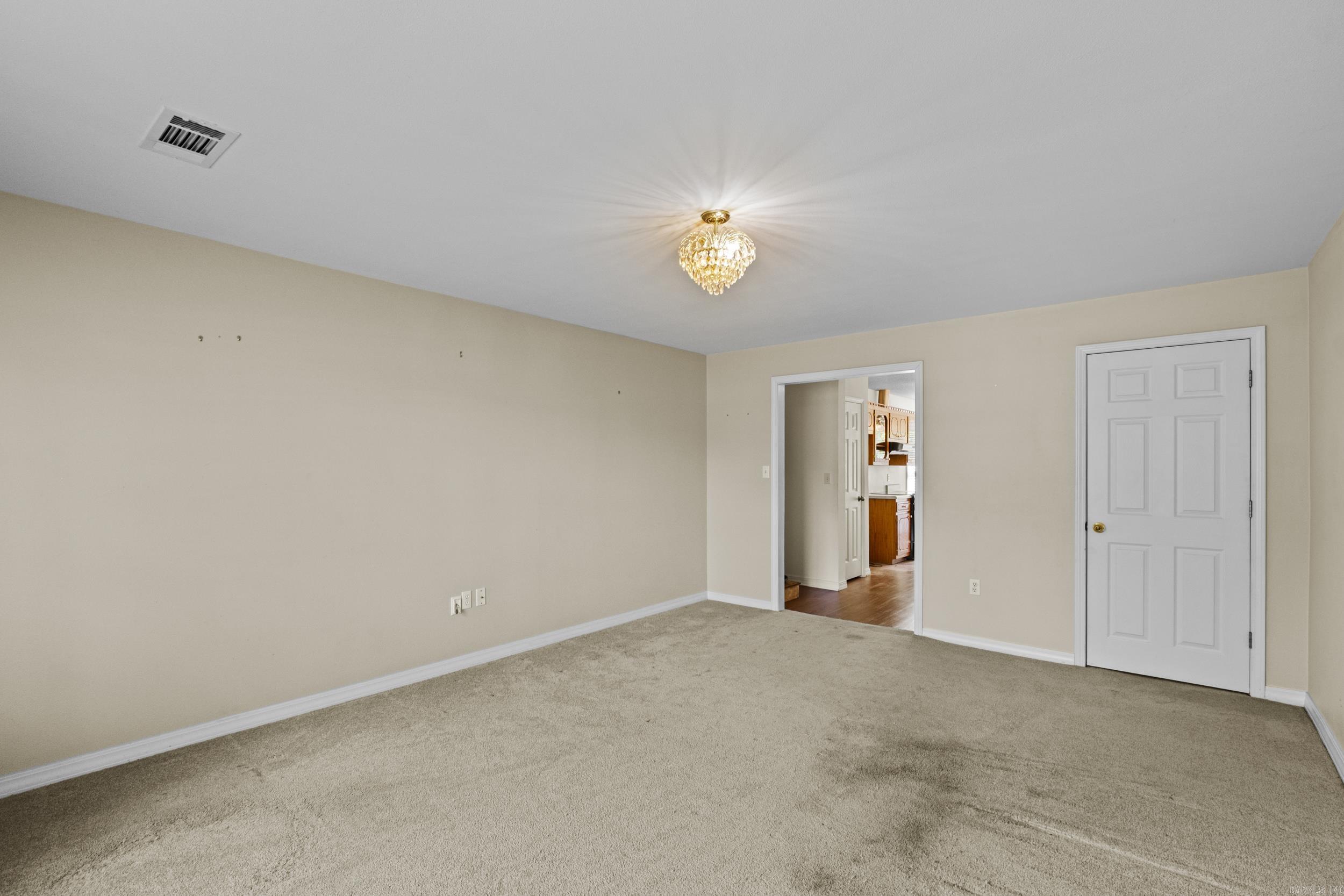 190 Raintree Valley Road Property Photo 19
