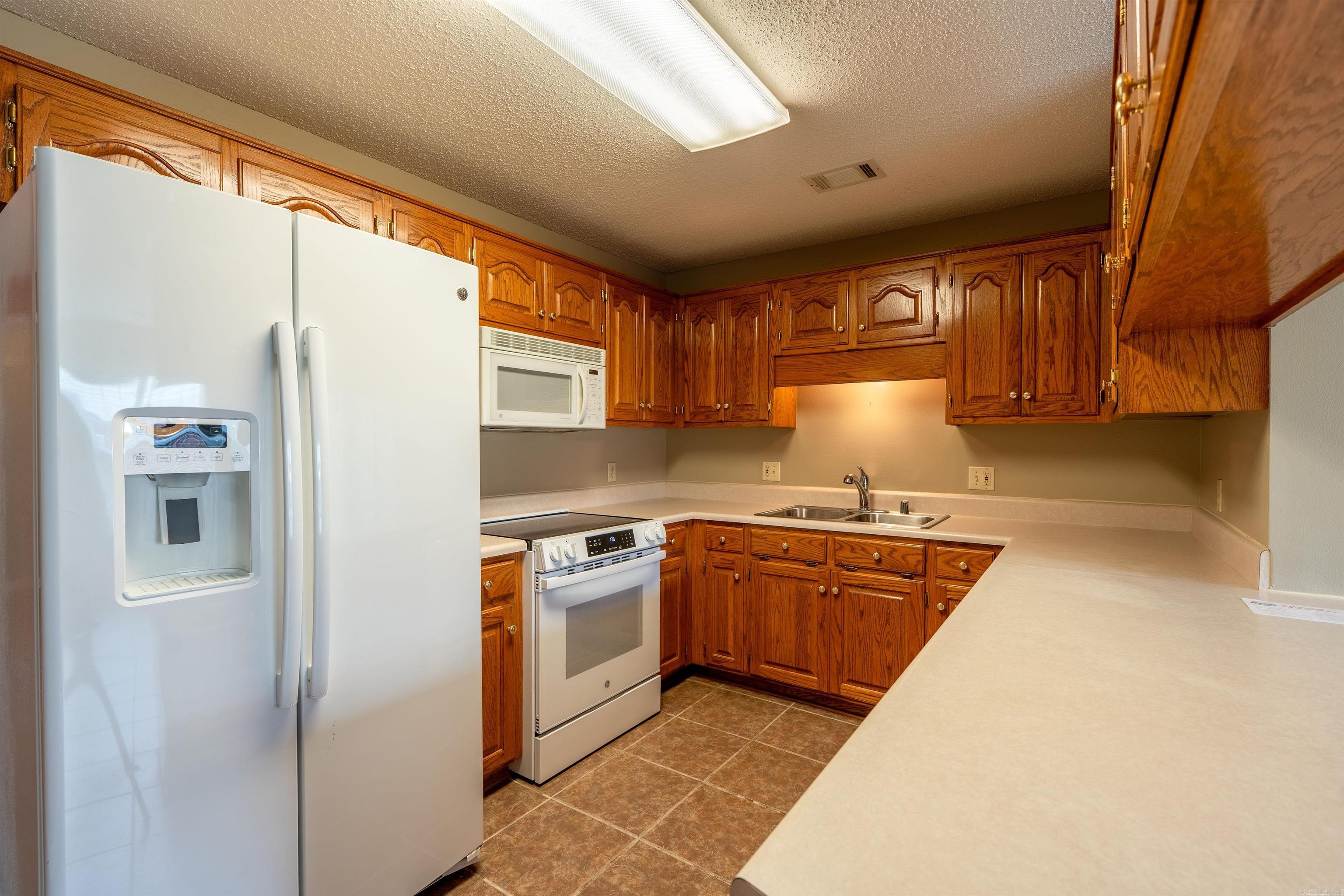207 Crain Drive Property Photo 7