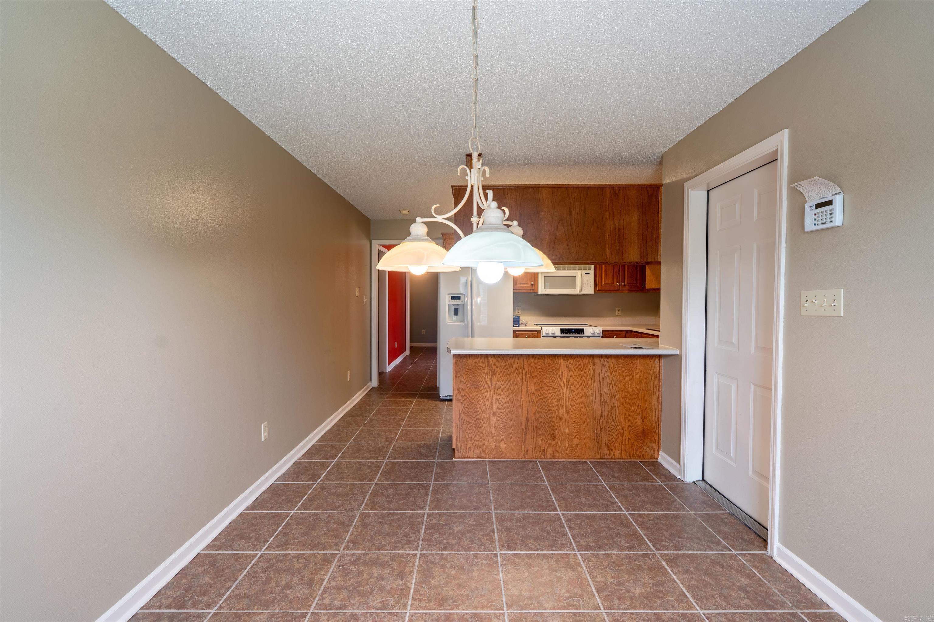 207 Crain Drive Property Photo 12