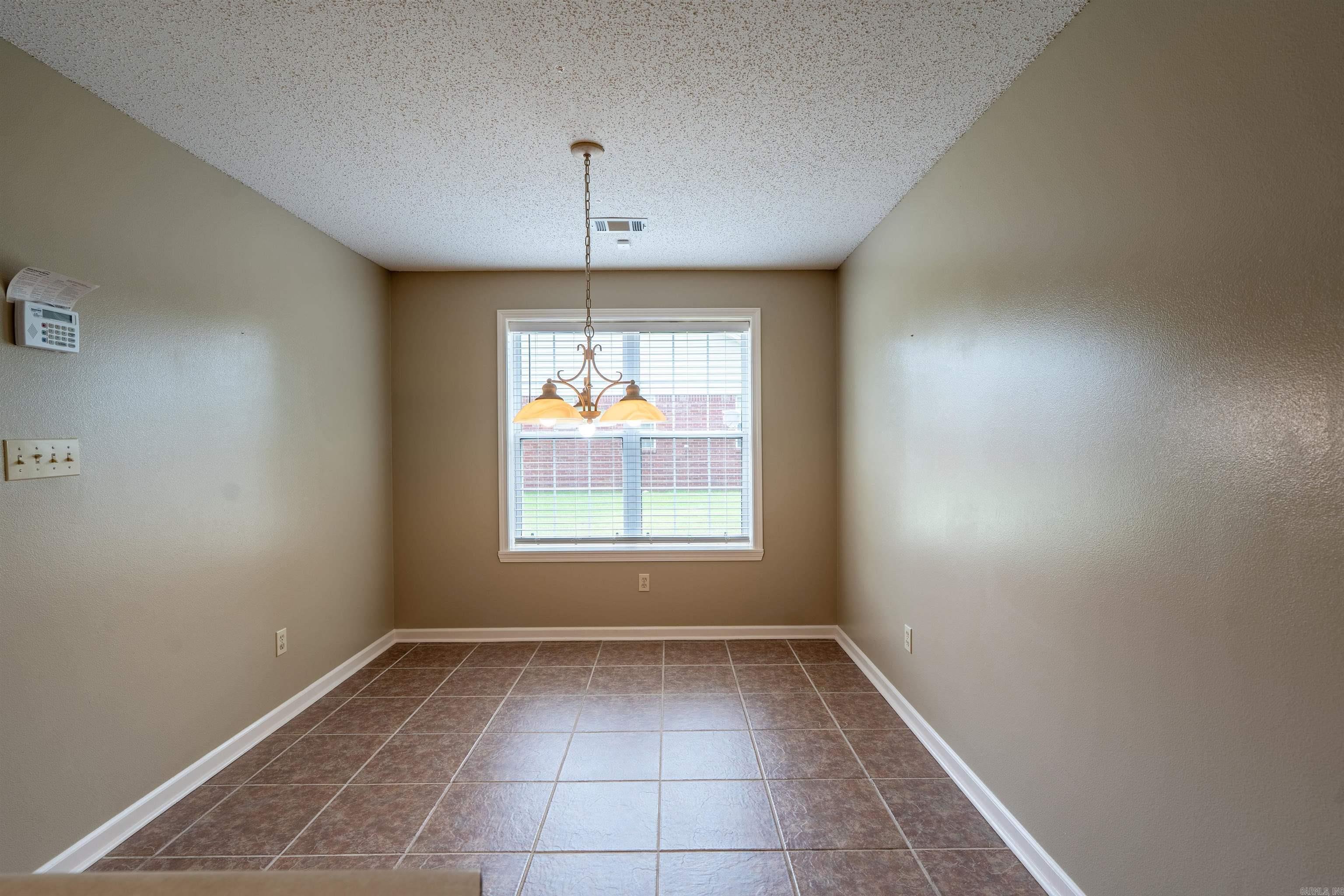 207 Crain Drive Property Photo 13