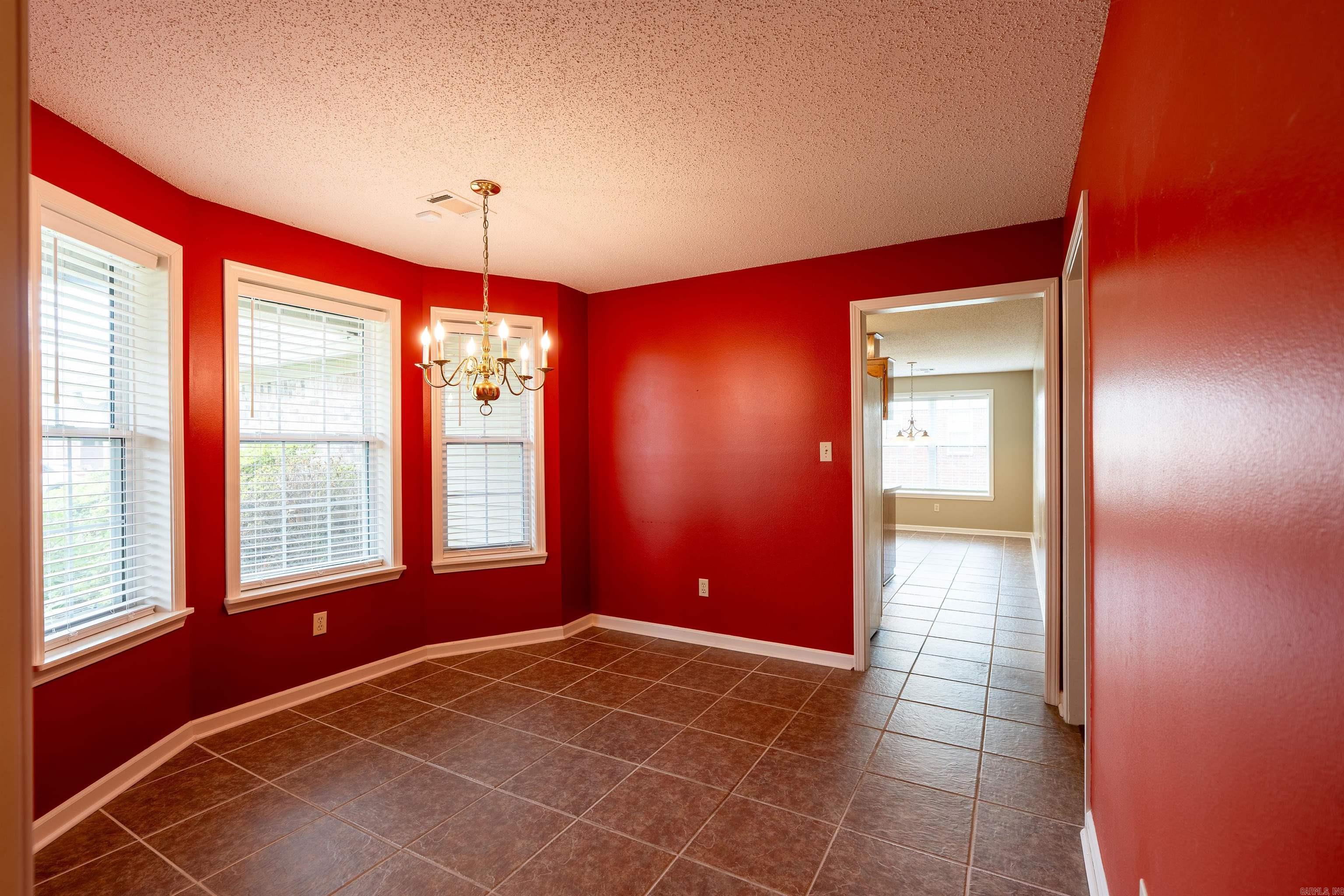 207 Crain Drive Property Photo 14