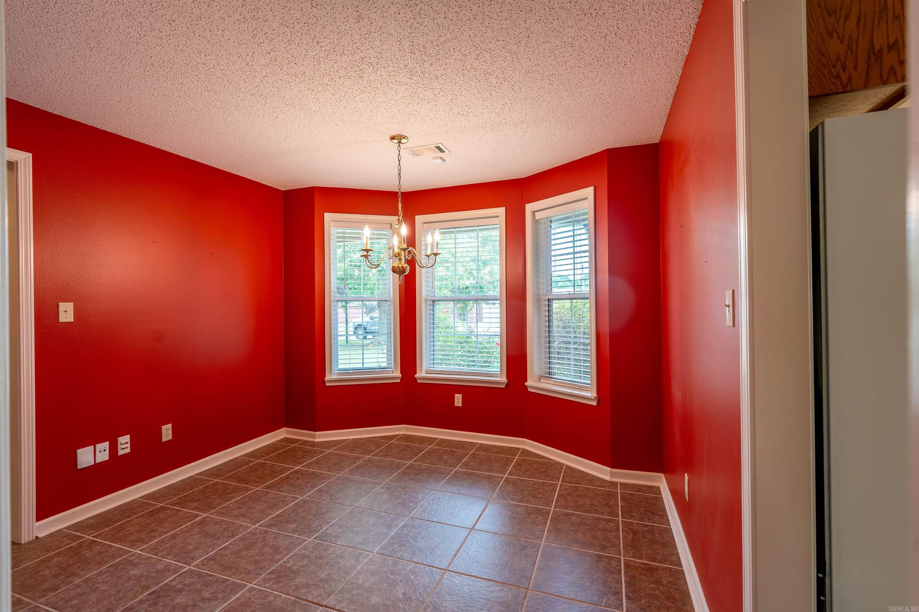 207 Crain Drive Property Photo 15