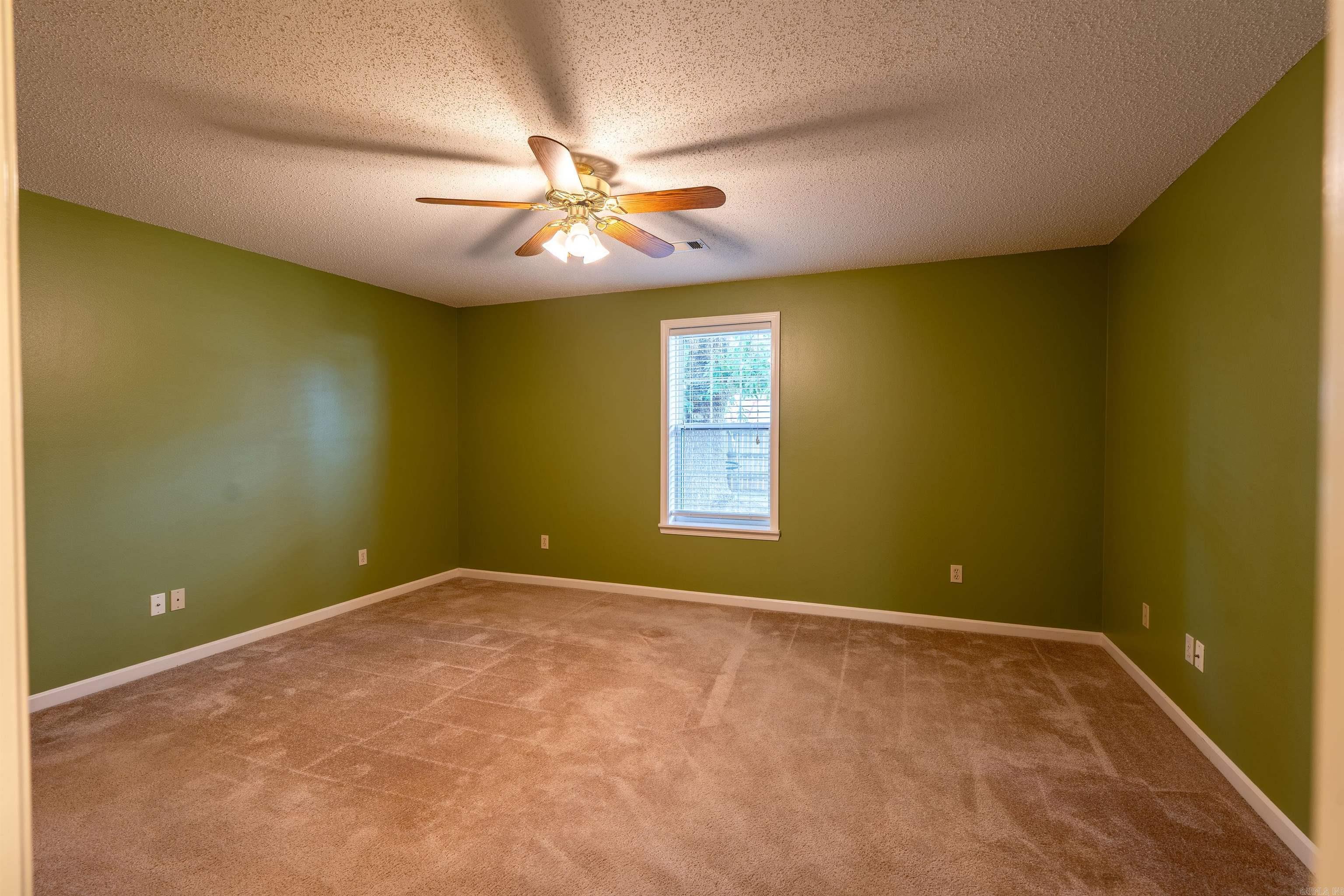 207 Crain Drive Property Photo 21