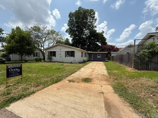 504 Fullerton Street Property Photo 1