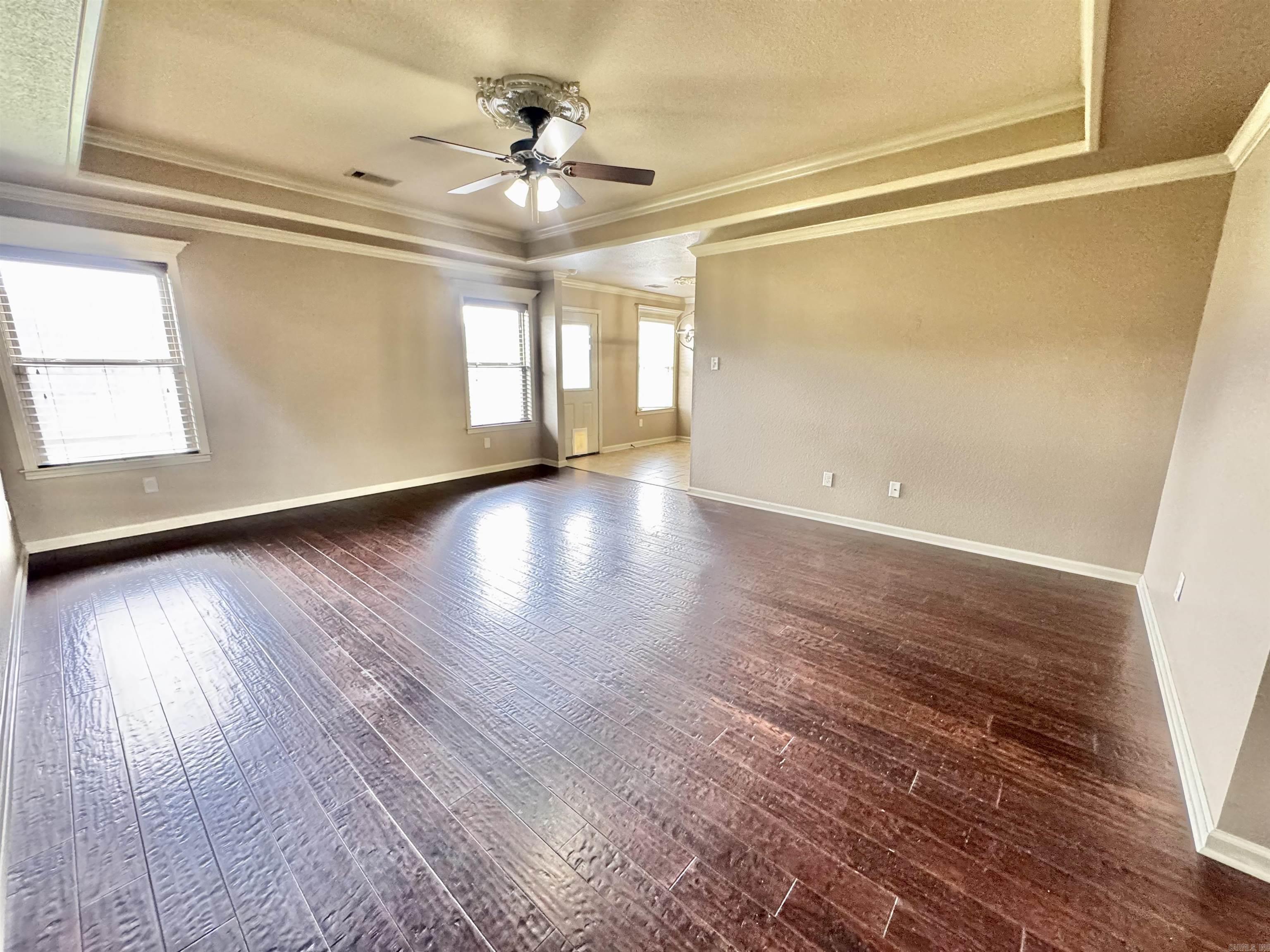 35 Chantileer Lane Property Photo 10