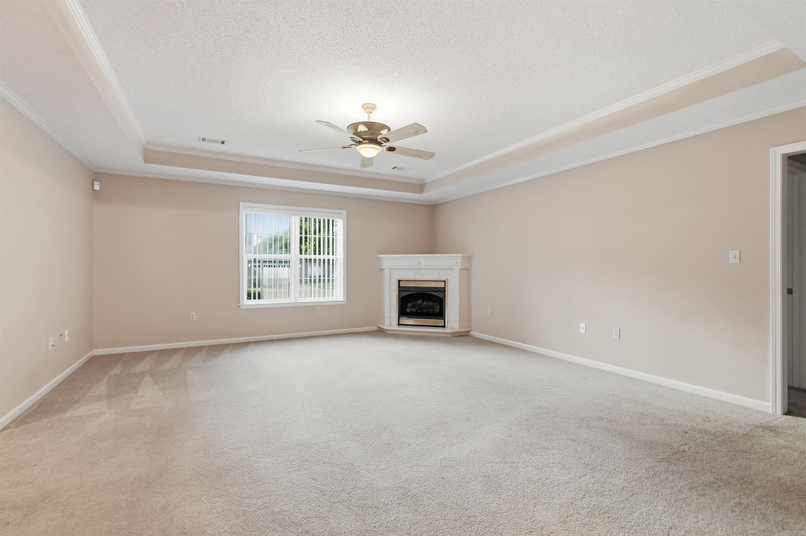 307 Crain Drive Property Photo 6