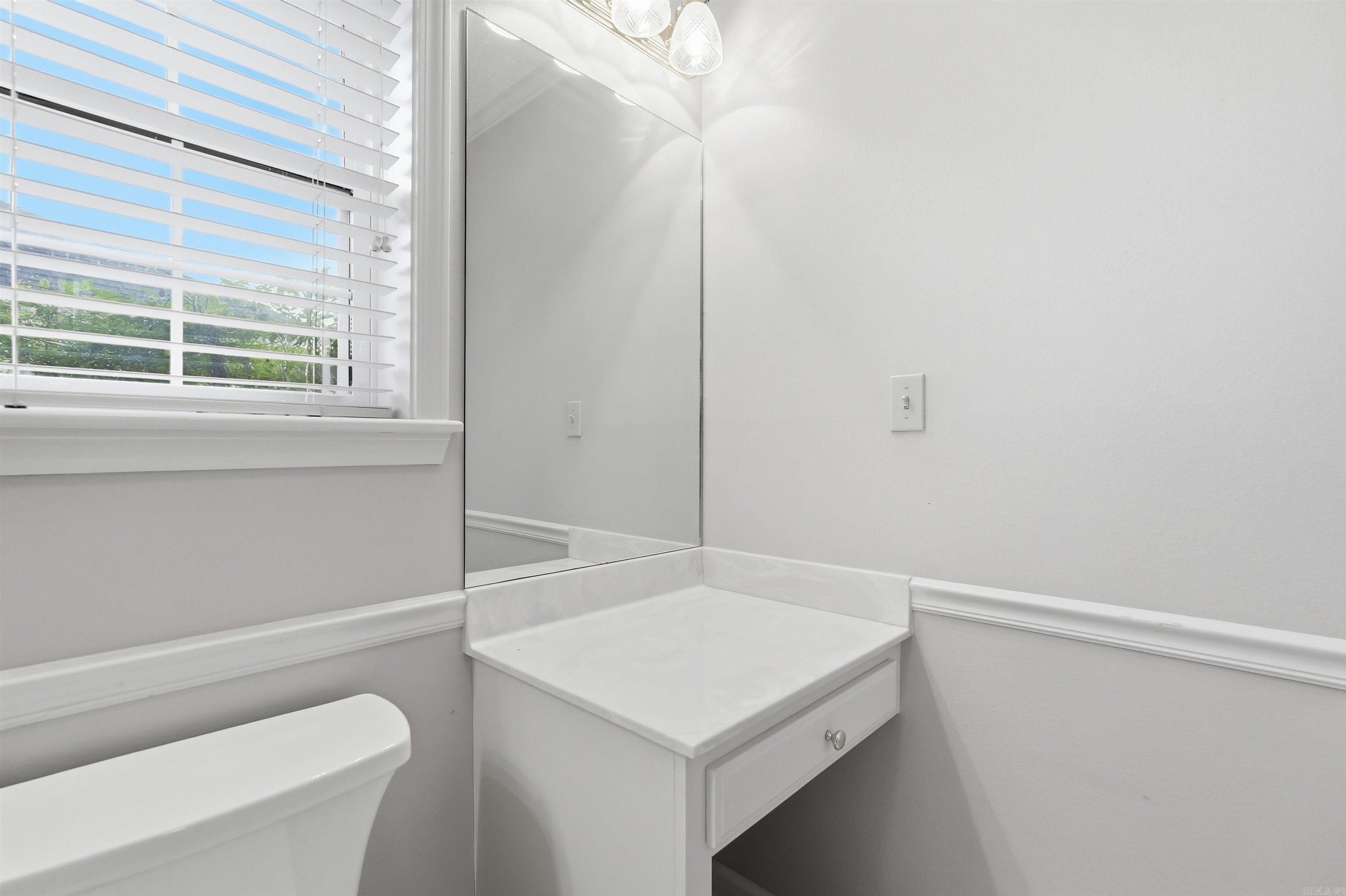 307 Crain Drive Property Photo 13