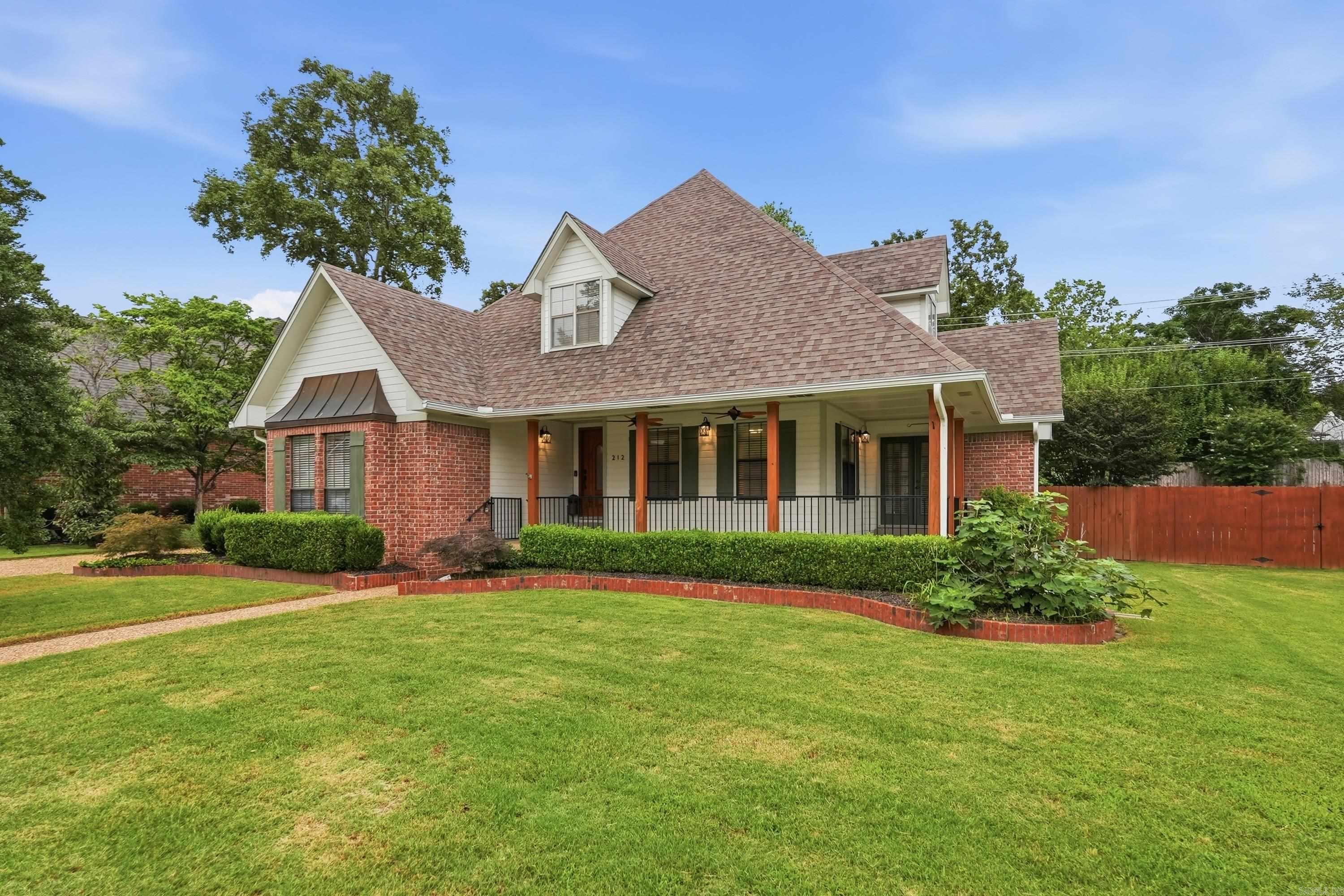 212 Red River Property Photo 1