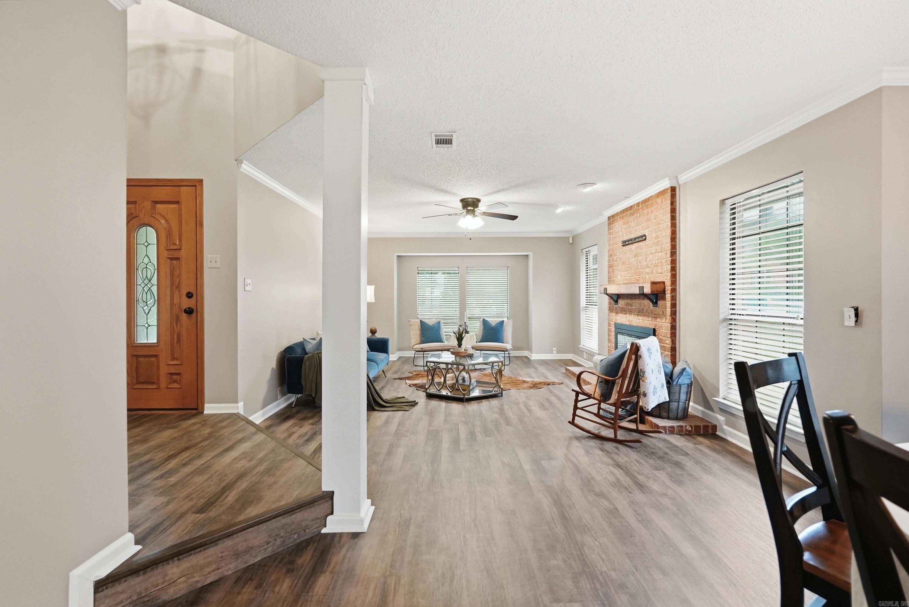 212 Red River Property Photo 9