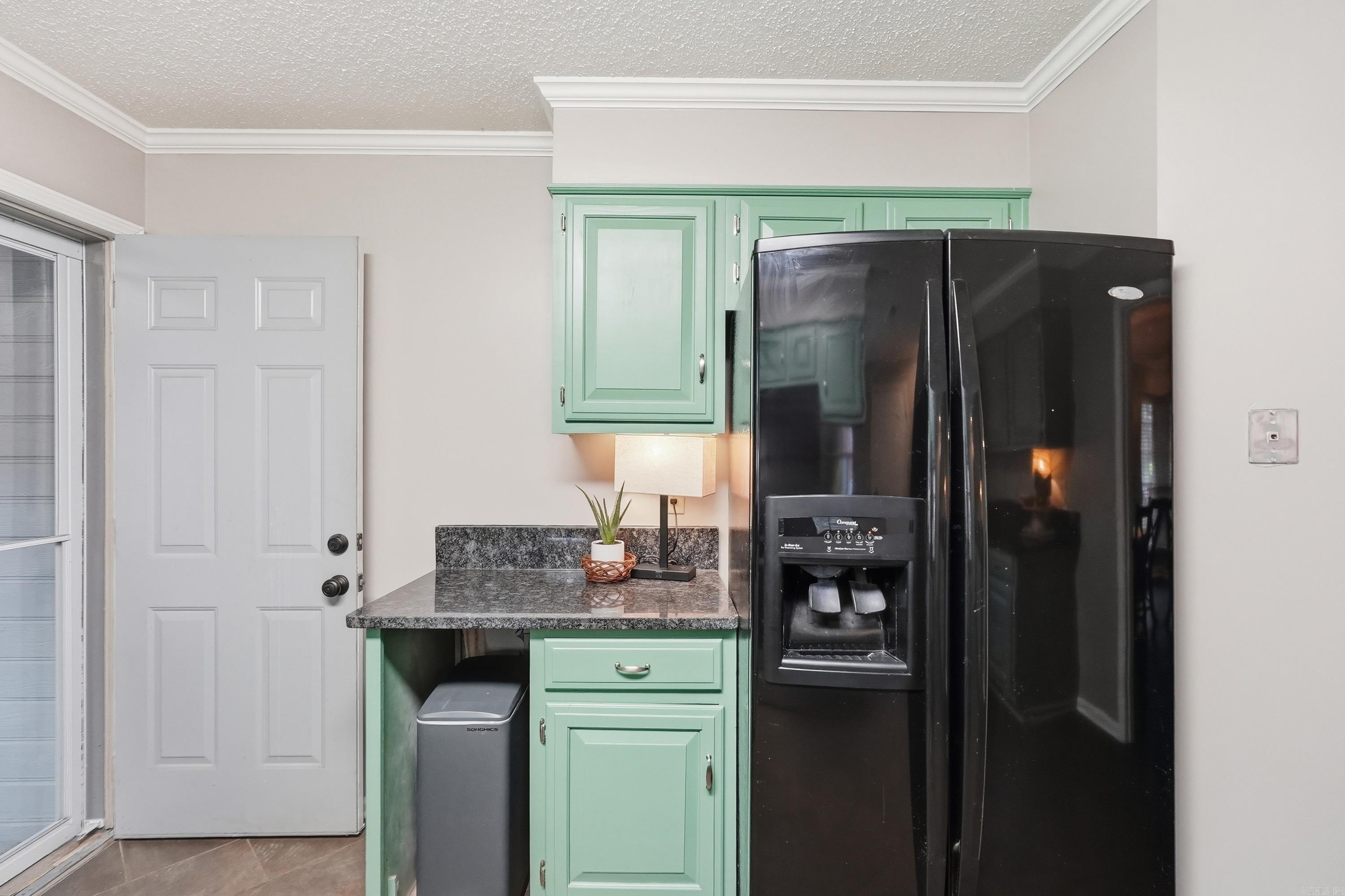 212 Red River Property Photo 14